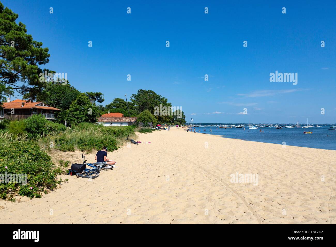 France, Gironde, Bassin d'Arcachon, lege-cap-ferret, Claouey beach (aerial  view Stock Photo - Alamy