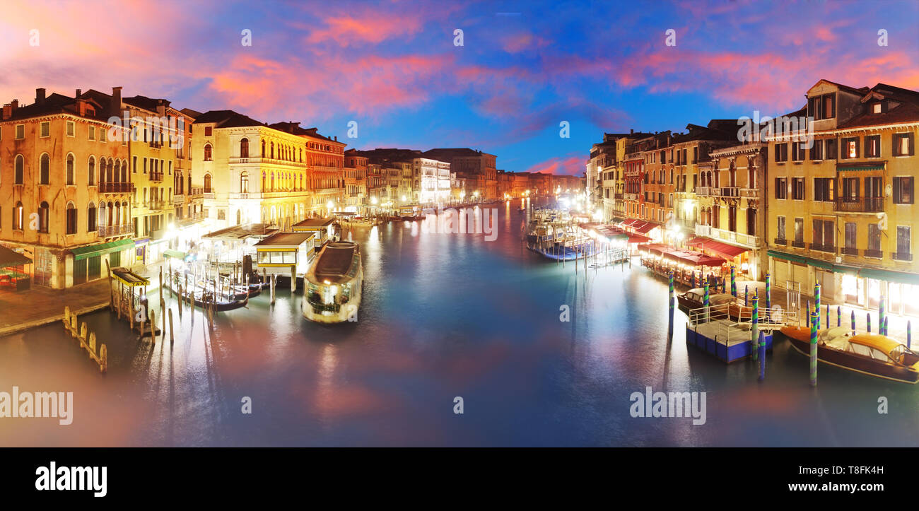 Venice water street hi-res stock photography and images - Alamy