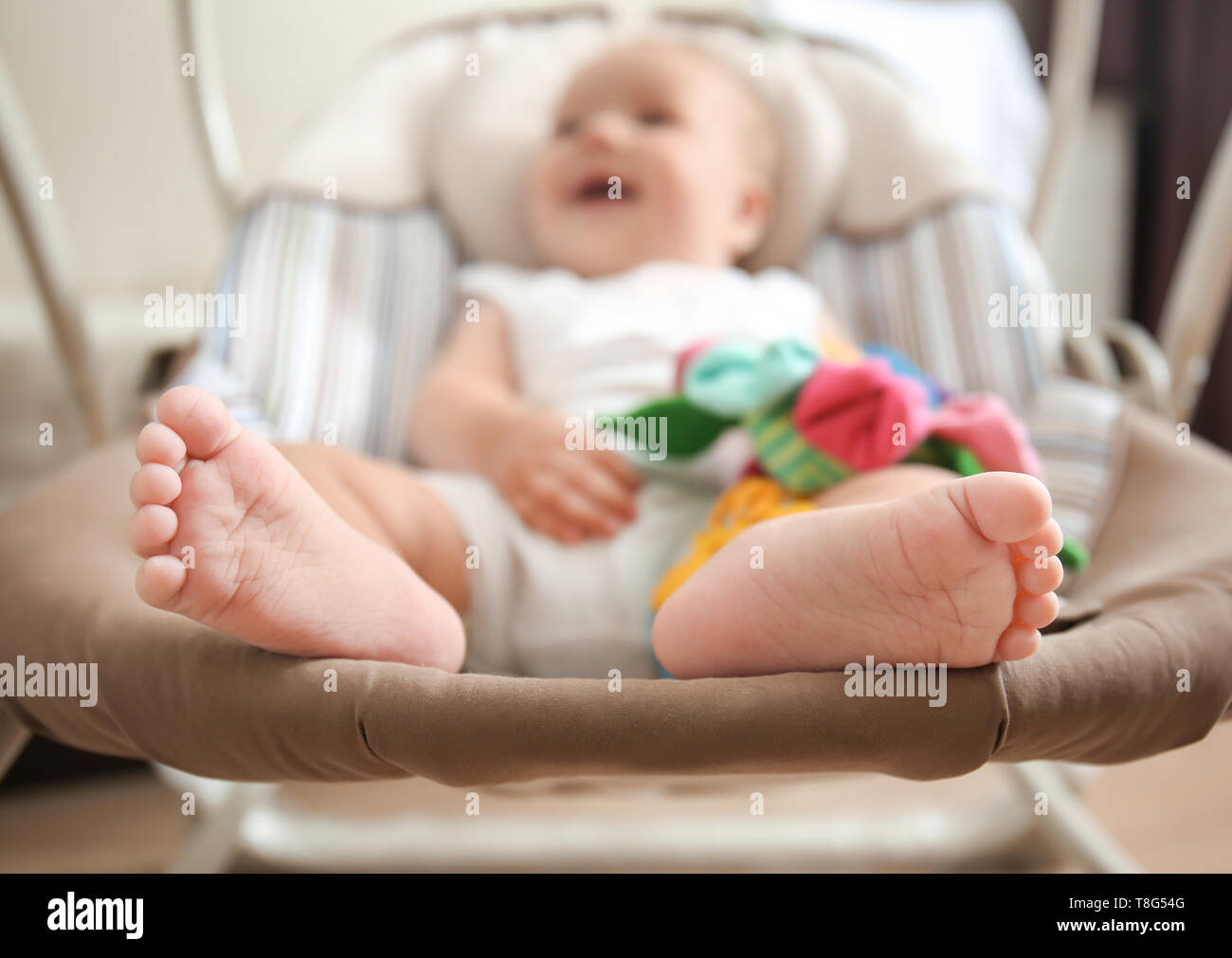 Baby rocker hi-res stock photography and images - Alamy