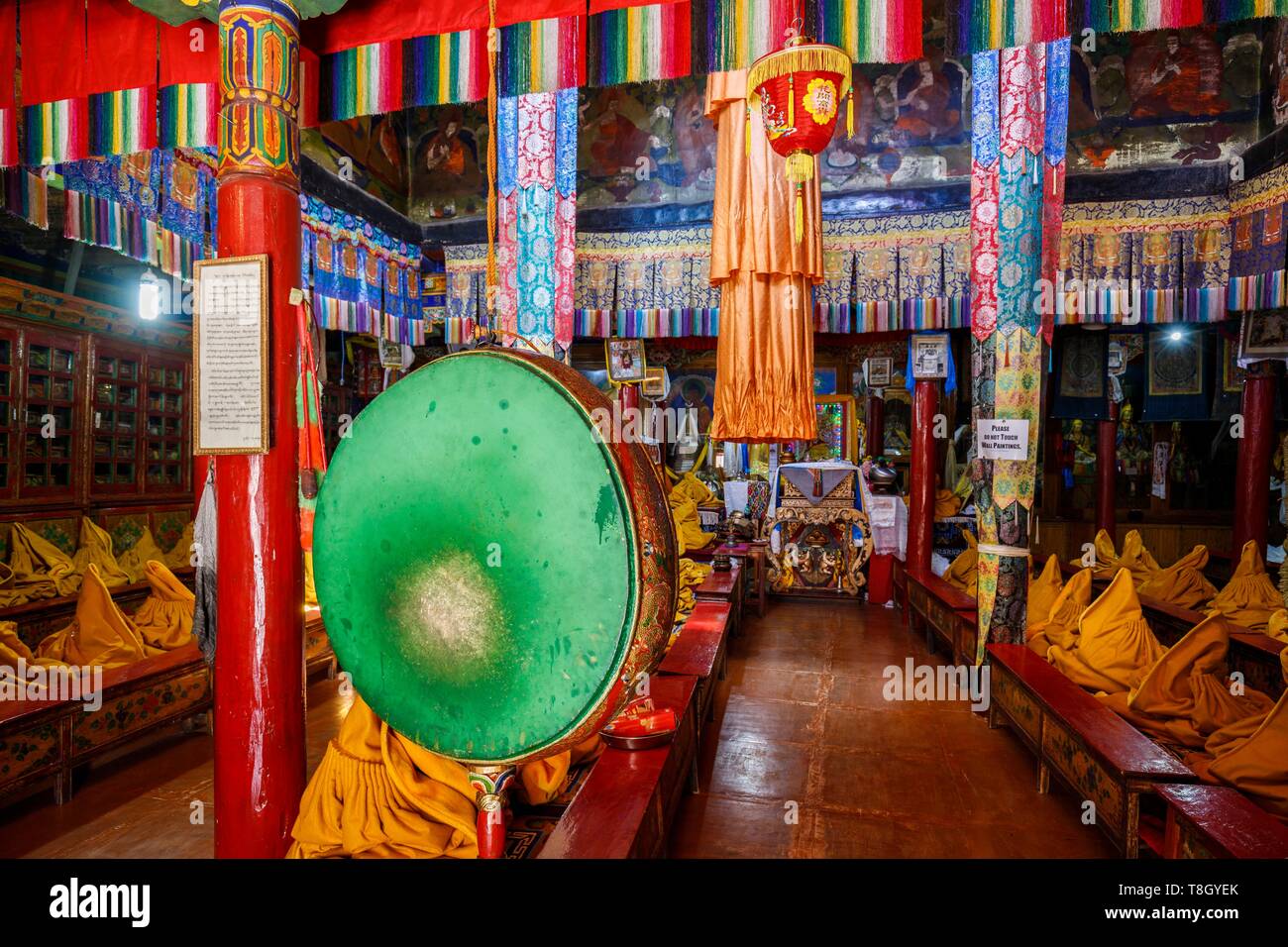 Ceremonial drum hi-res stock photography and images - Alamy