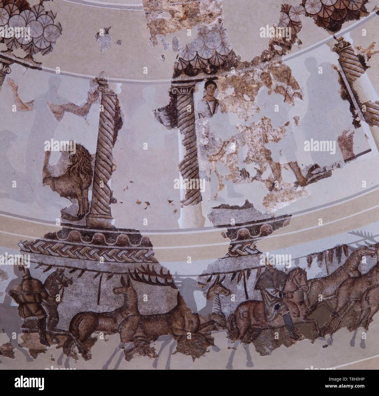 Detalle De La C pula Recubierta De Mosaicos De La Villa mausoleo De detalle-de-la-c-pula-recubierta-de-mosaicos-de-la-villa-mausoleo-de