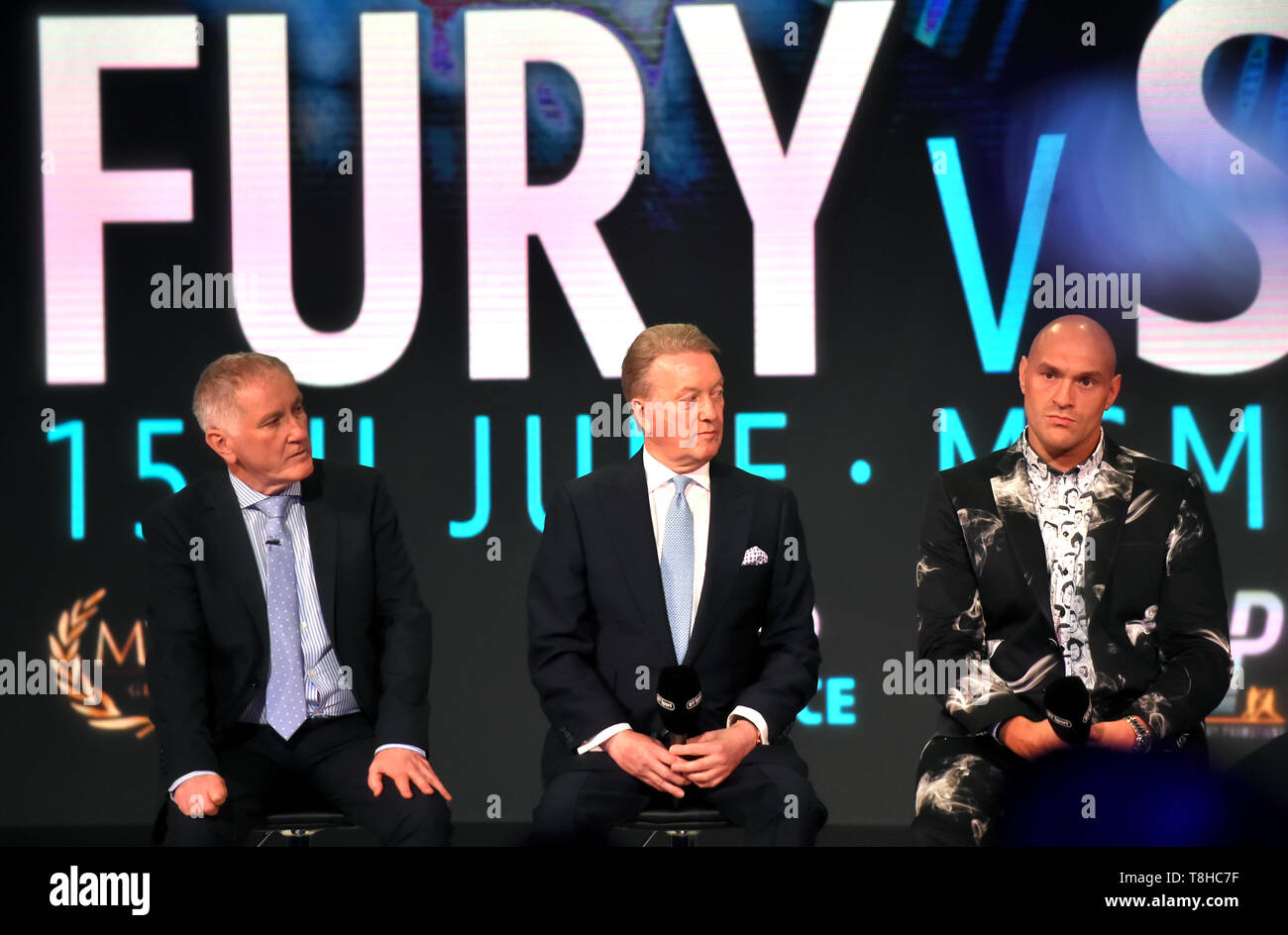 From Left To Right Bt Sport Commentator John Rawling Promoter Frank Warren And Tyson Fury During The Press Conference At Bt Sport Studio London Stock Photo Alamy