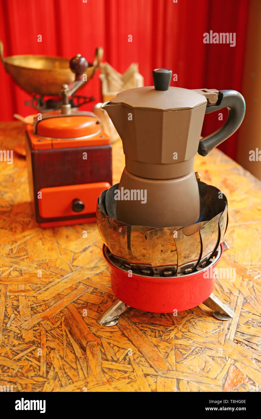 Moka pot coffee making hires stock photography and images Alamy