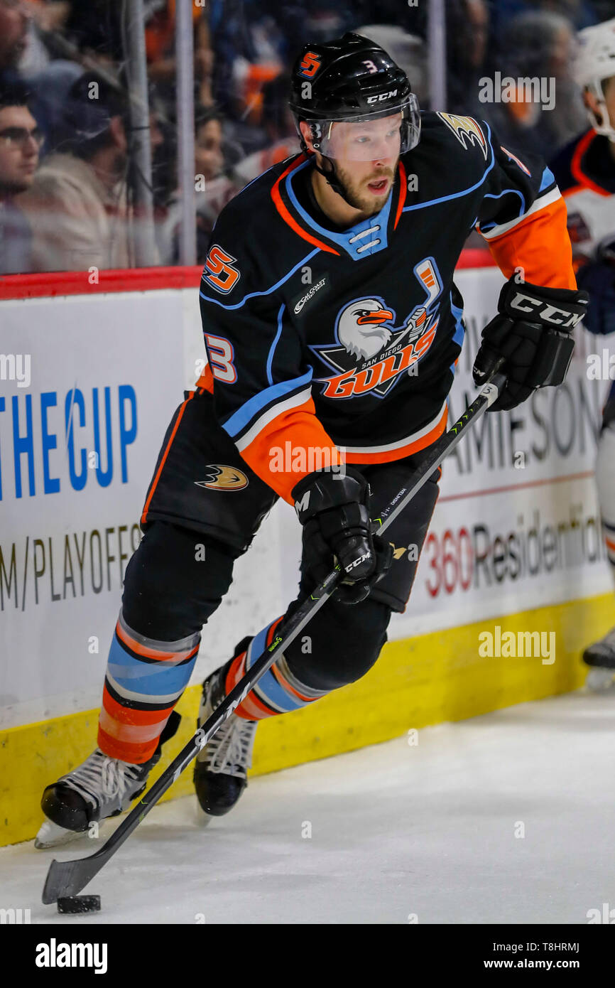 San Diego, California, USA. 8th May, 2019. Andy Welinski (3) of San Diego Gulls during the Bakersfield Condors vs San Diego Gulls AHL Game at Pechanga Area San Diego in San Diego, California. Michael Cazares/Cal Sport Media/Alamy Live News Stock Photo