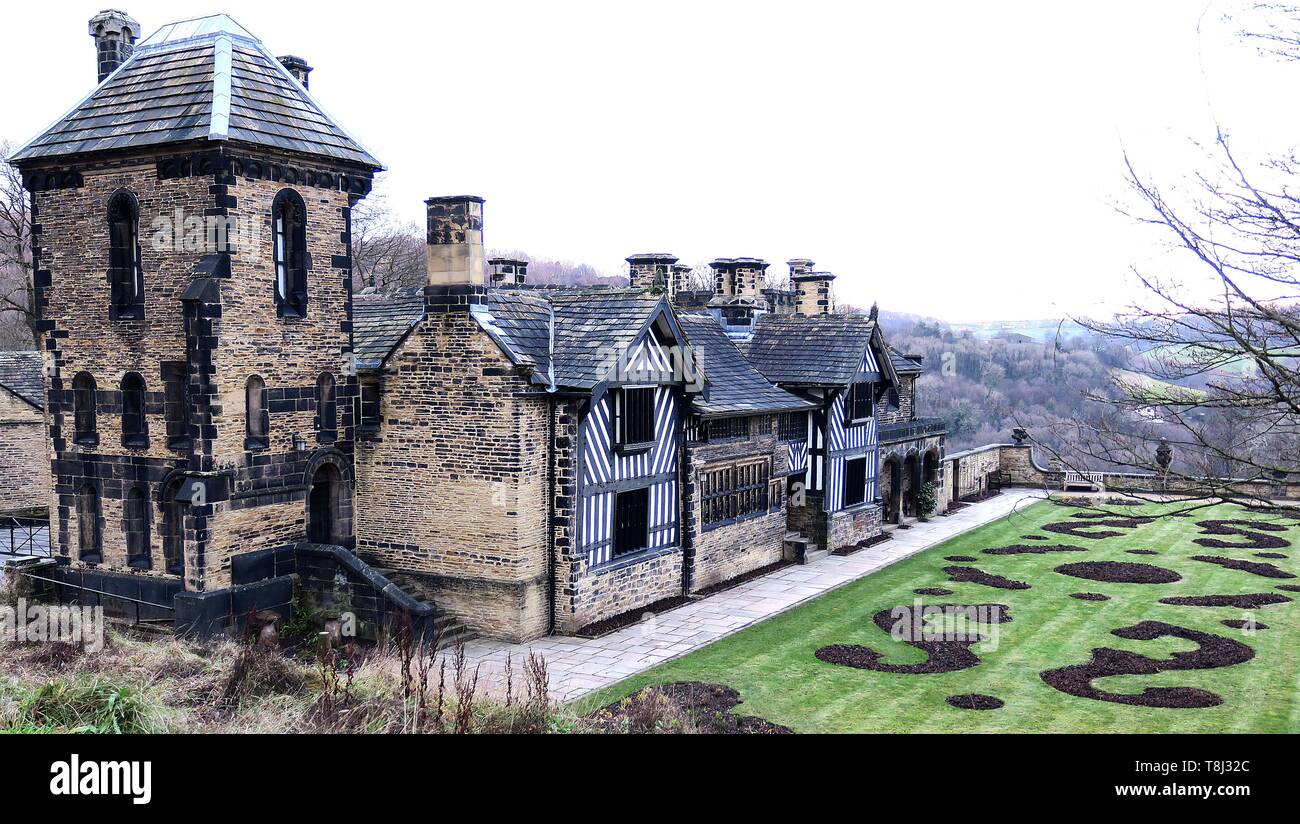 Halifax, UK. 13th Dec, 2018. Shibden Hall, a listed house in the Tudor