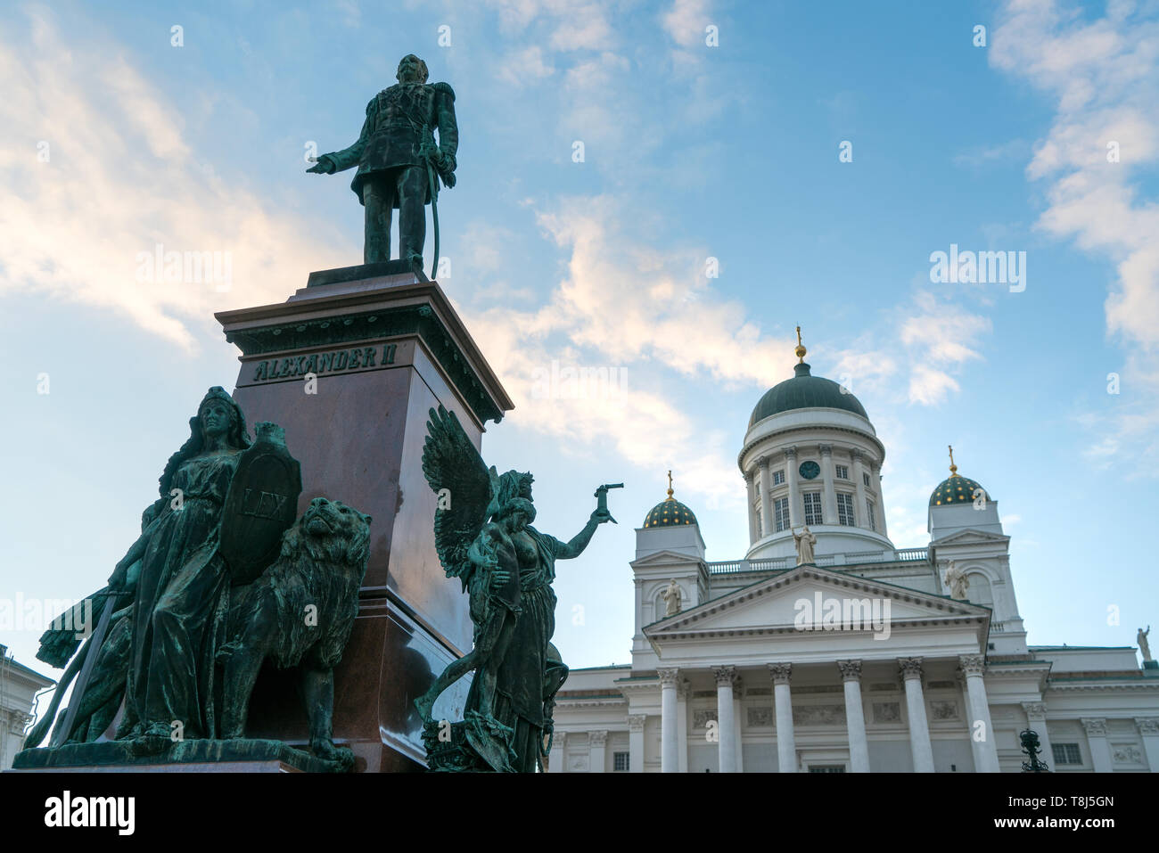Helsinki statue hires stock photography and images Alamy