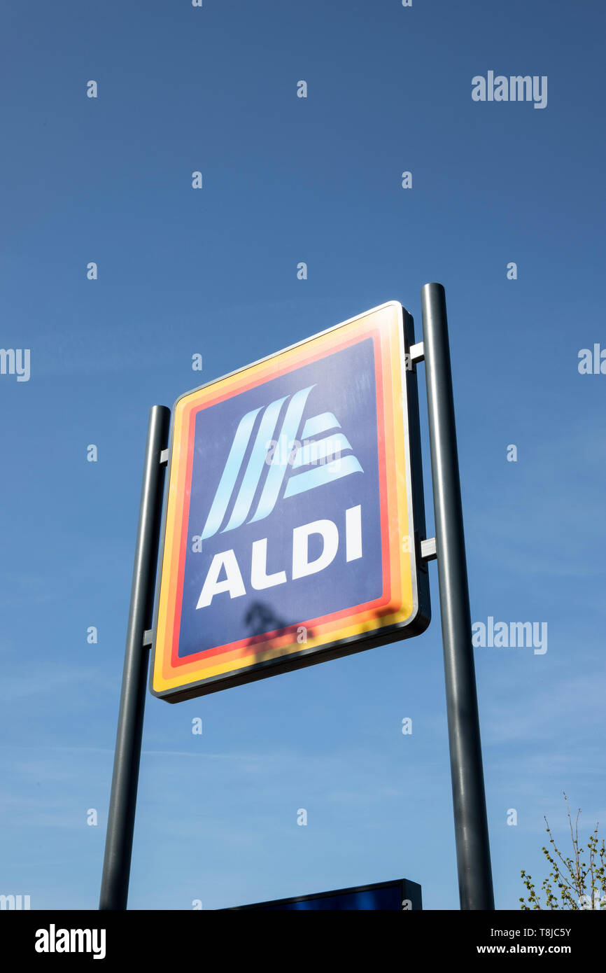 Aldi Store Sign at Yeadon, Nr Leeds Stock Photo Alamy