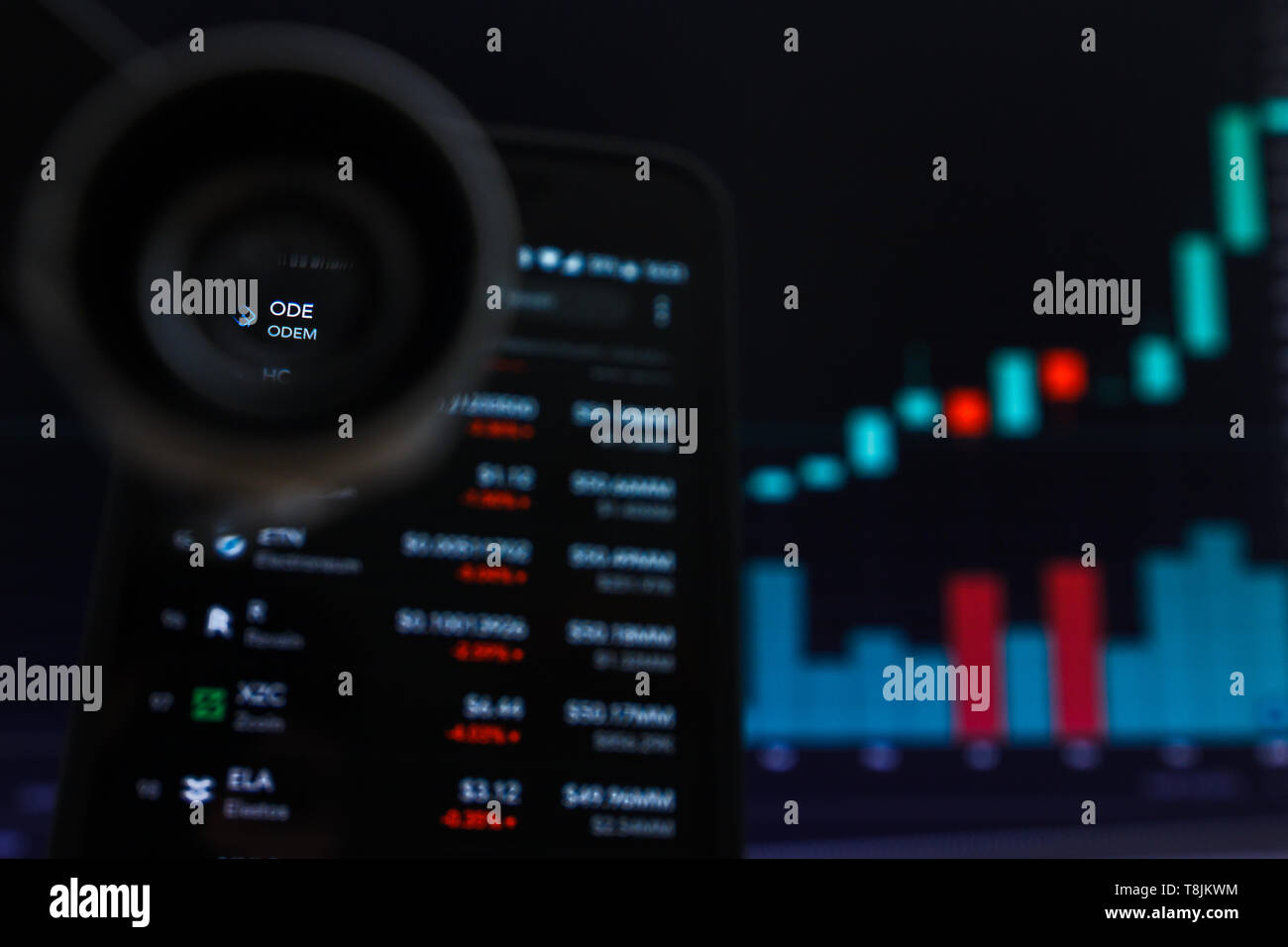 Chart bar trend up hi-res stock photography and images - Page 18 - Alamy
