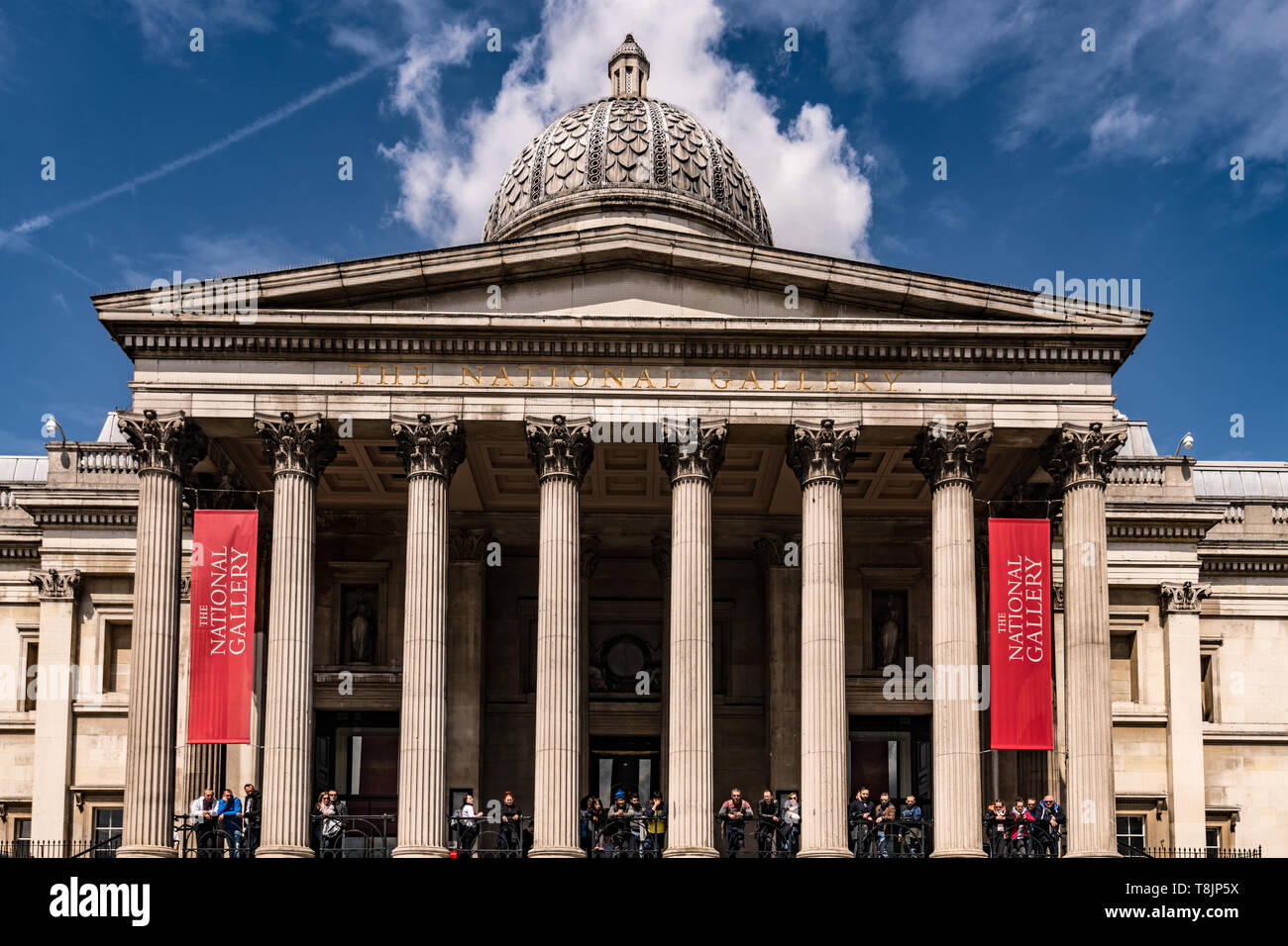 National Gallery Facade Stock Photo Alamy