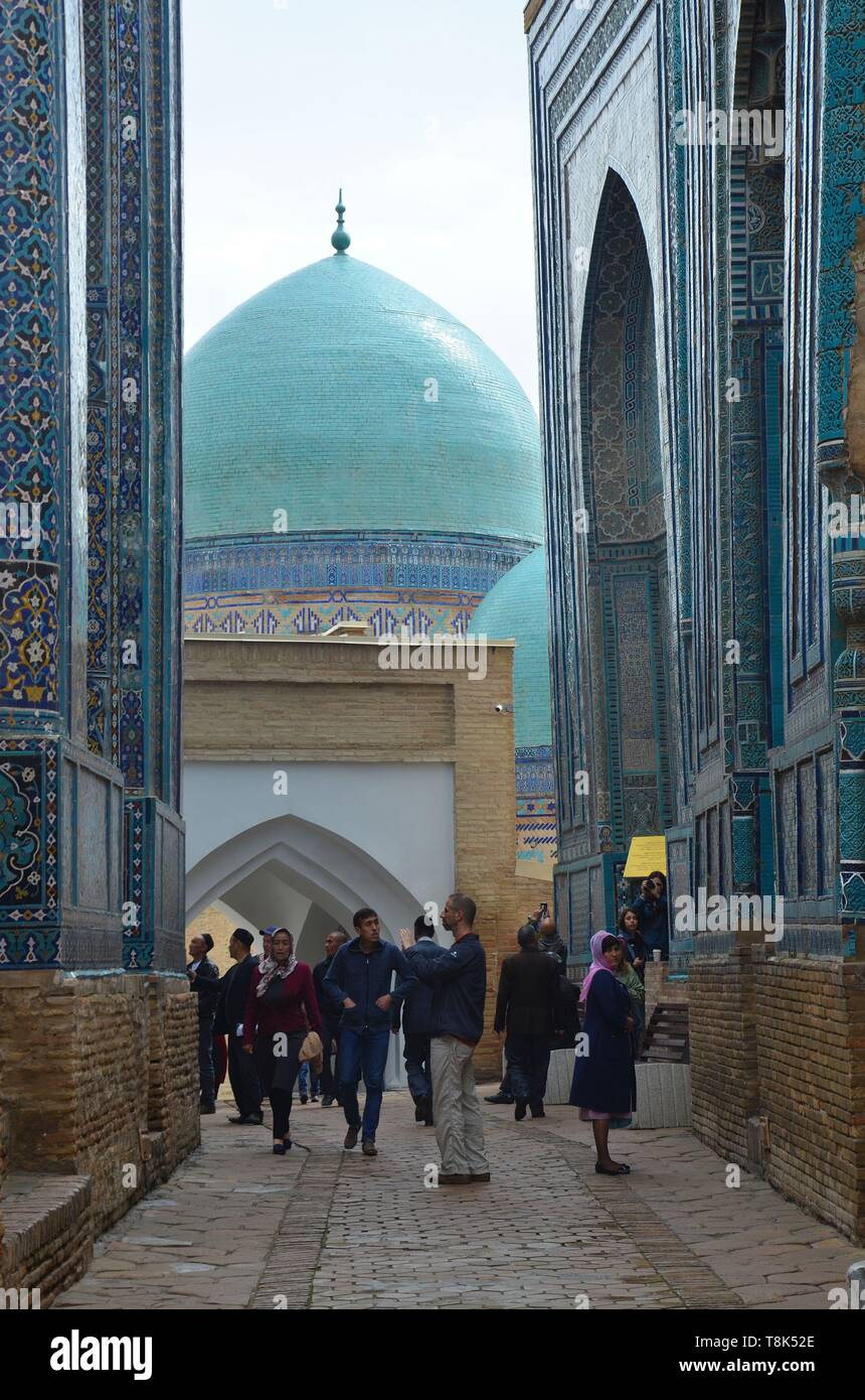 Samarkand, UNESCO Weltkulturerbe in Usbekistan: In der Totenstadt Shohizinda Stock Photo