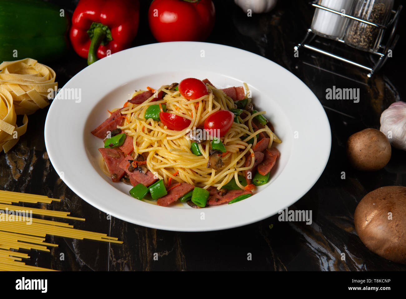 beef spaghetti aglio olio Stock Photo