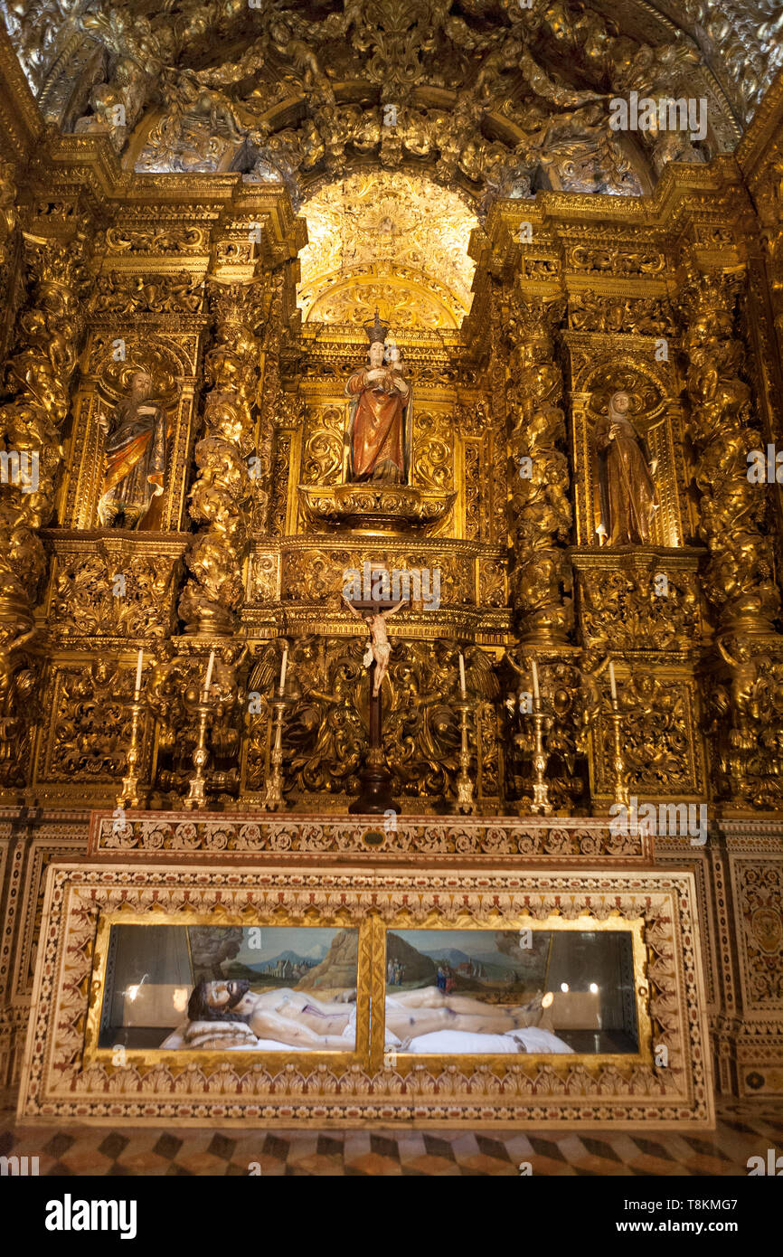 The Chapel of Our Lady of the Doctrine, Igreja de São Roque, Lisbon, Portugal: kitsch, glitz and bling Stock Photo