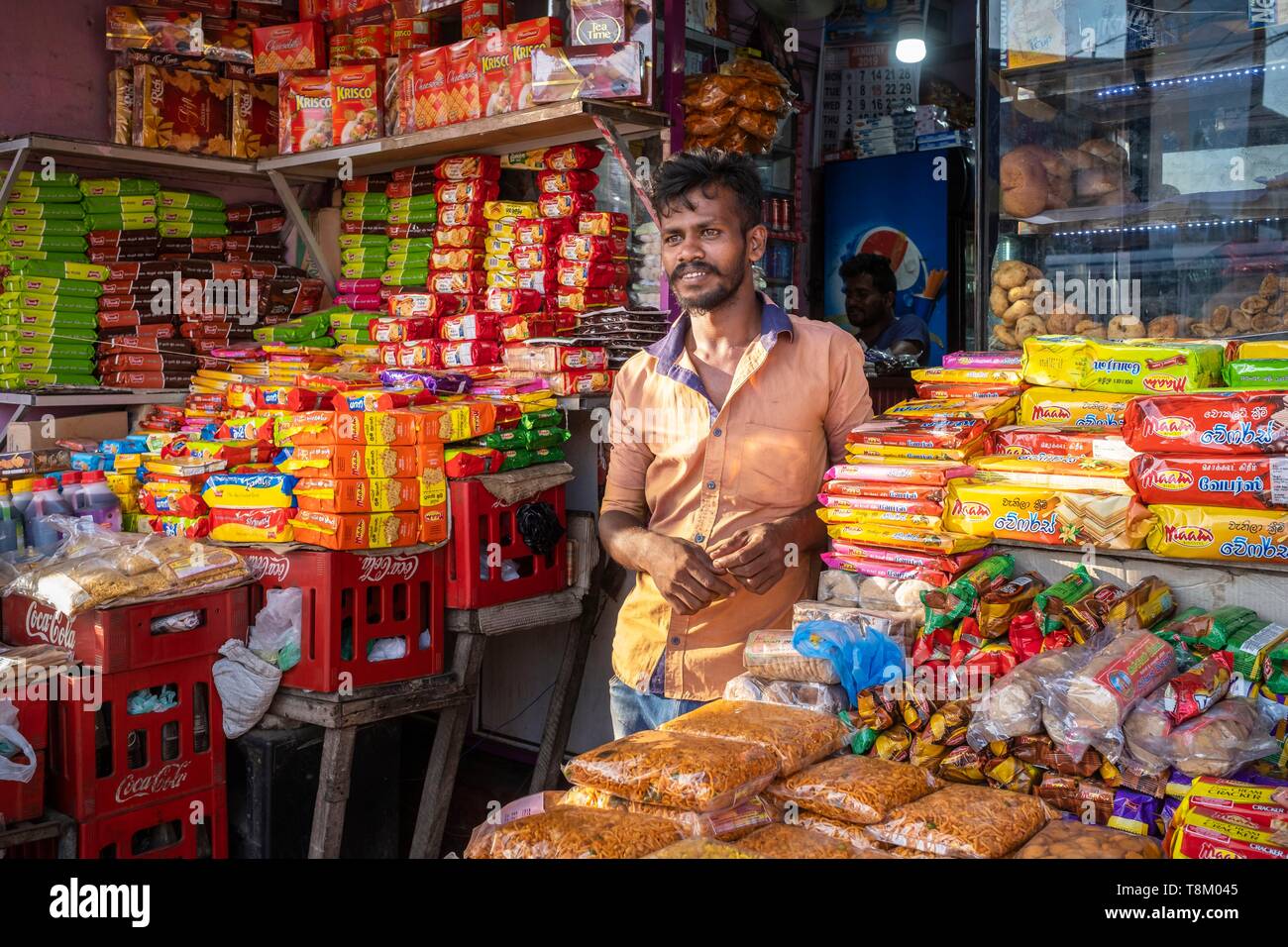 Sri Lanka, Northern province, Jaffna, grocery near the bus station