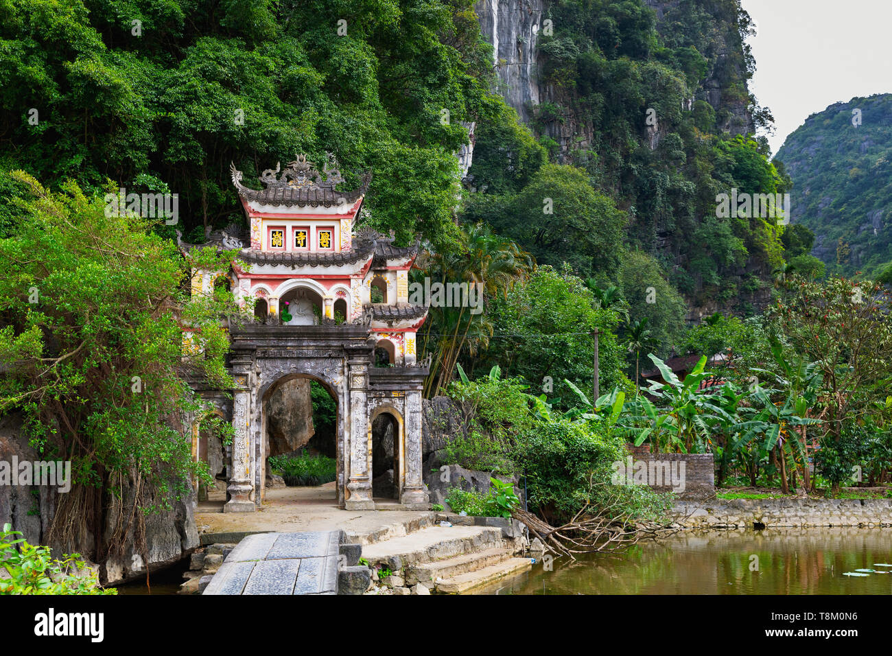 Tam Coc - Bich Dong - Indochina Tours