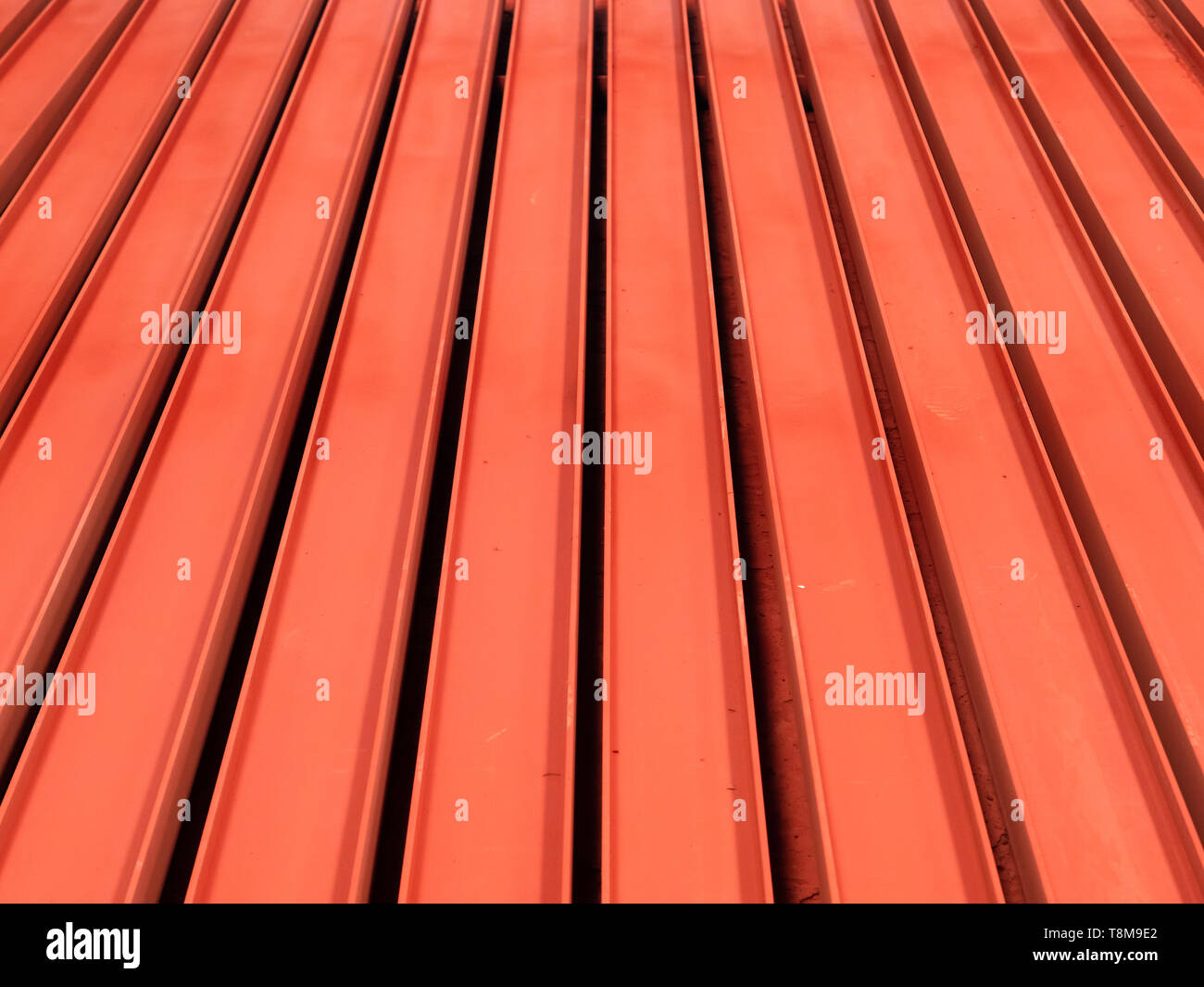 Red metal beams hires stock photography and images Alamy