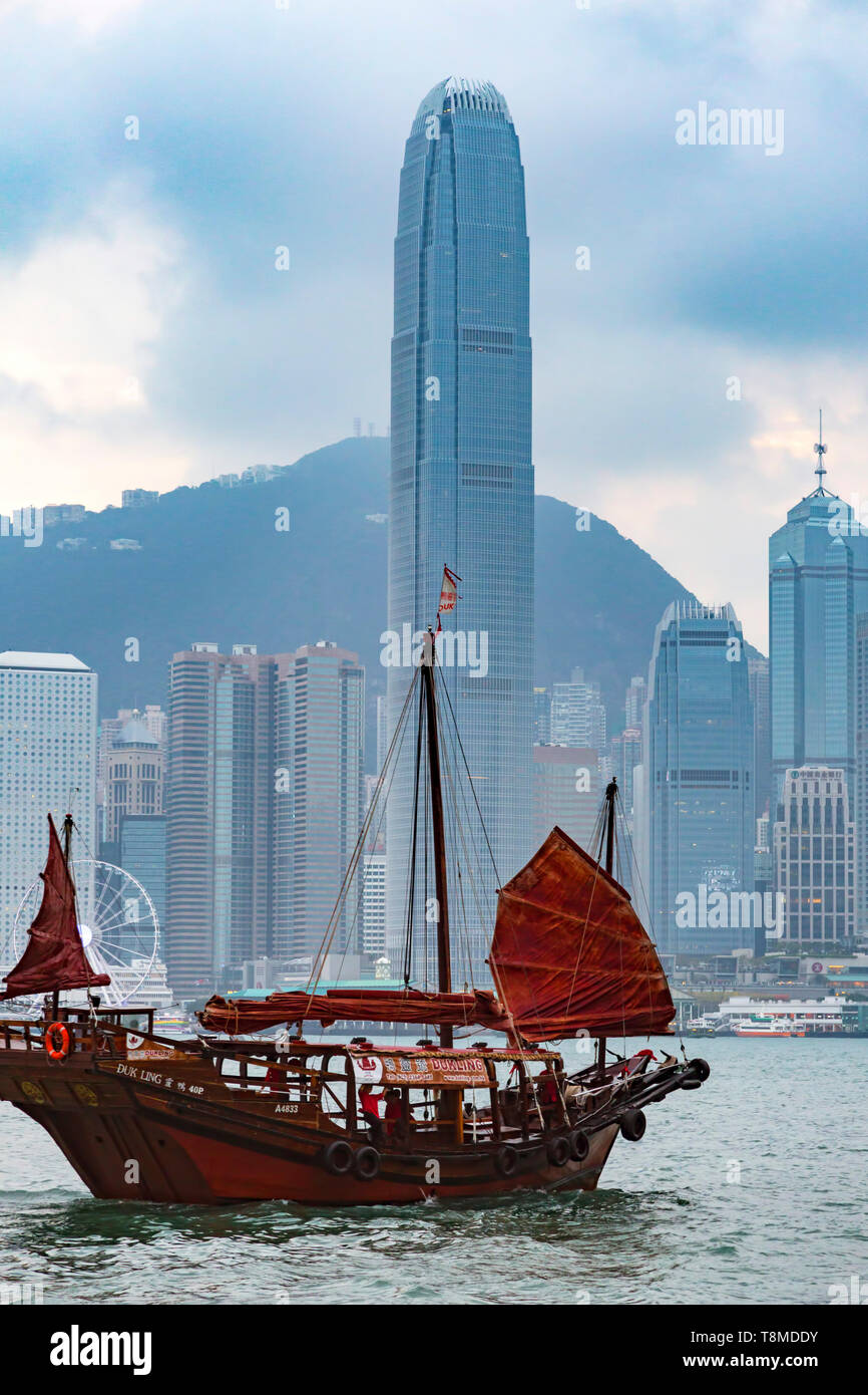 Traditional tourist junk, Victoria Harbour, Hong Kong, SAR, China Stock Photo