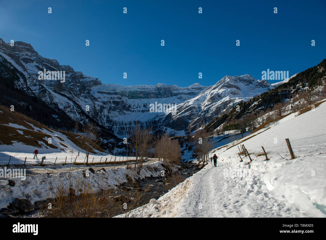 a view of the famous Cirque de Gavarnie in the french Pyrenees Stock ...