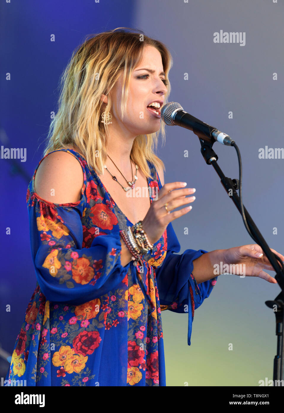 Crissie rhodes hires stock photography and images Alamy