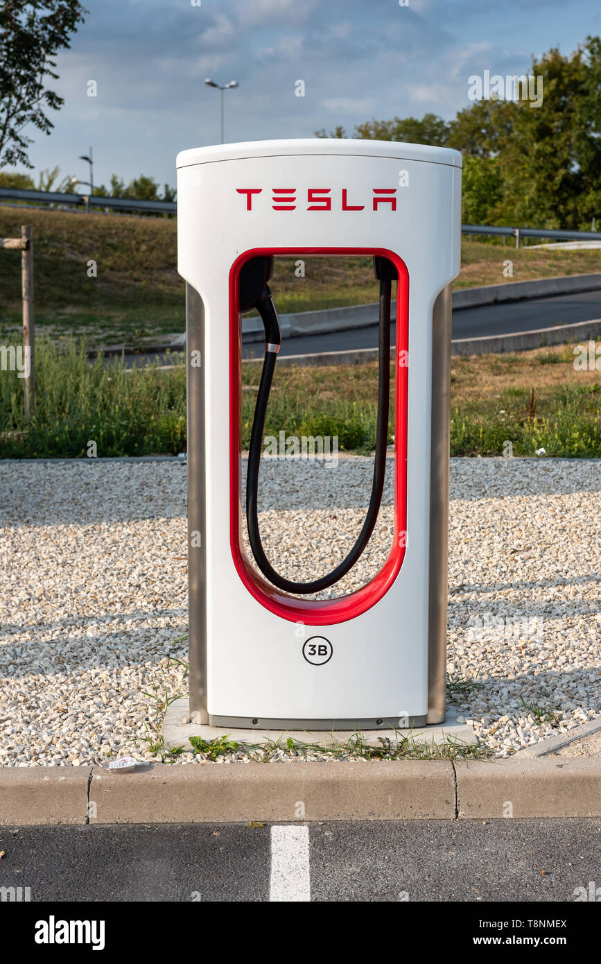 Reims, France August 27, 2018 Tesla Super Charging station onhighway