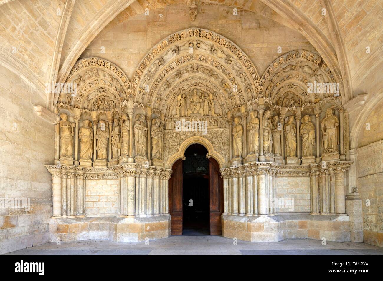 Place Des Martyrs De La Resistance High Resolution Stock Photography — free download