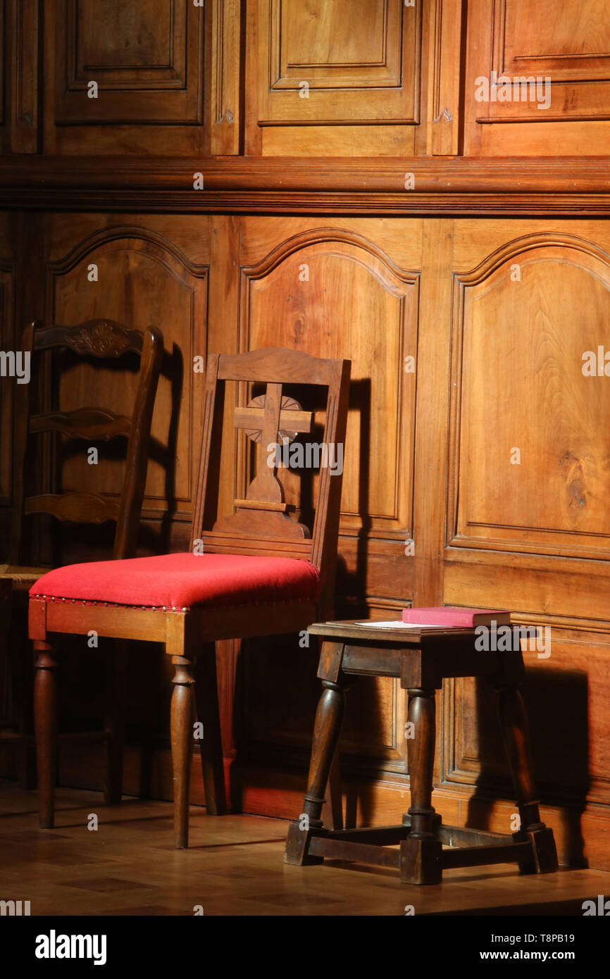 Tabouret hi-res stock photography and images - Alamy