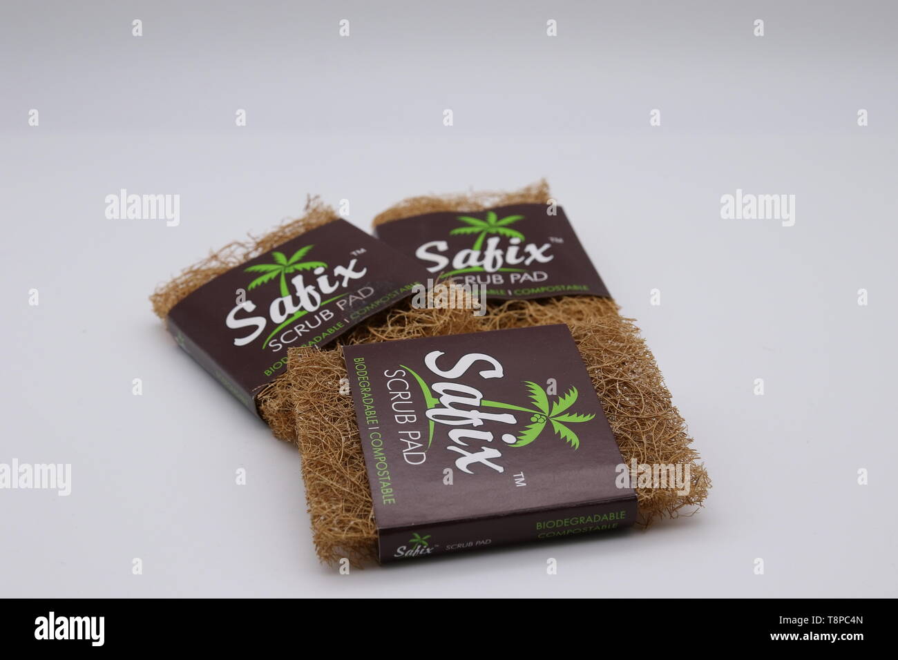 Biodegradable and Compostable Scrub Pad made from organic coconut fibre  Stock Photo - Alamy