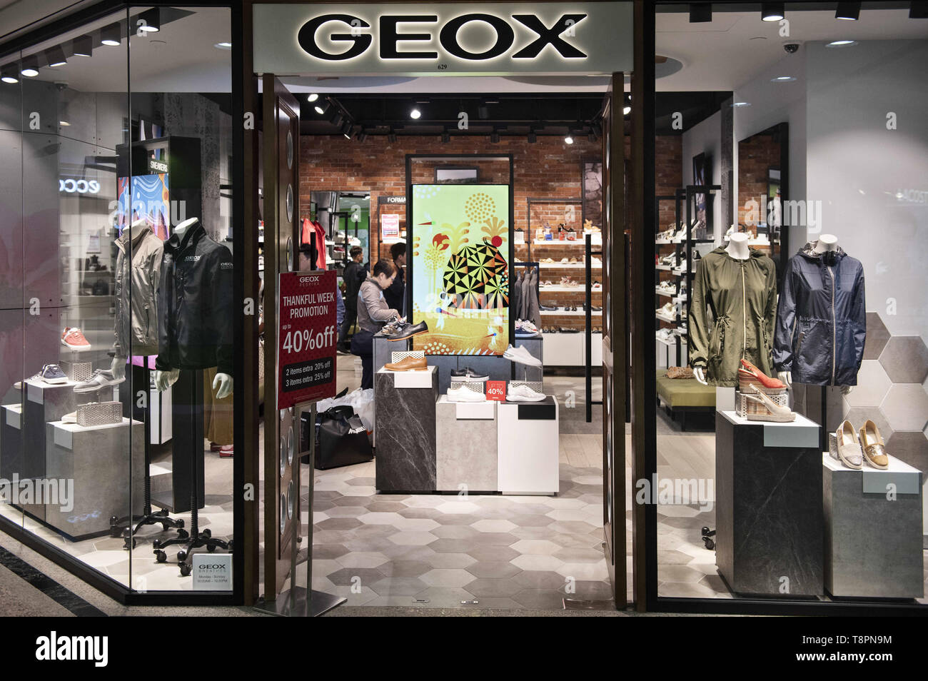 Hong Kong, China. 8th May, 2019. Italian footwear brand Geox store seen in Hong  Kong shopping mall. Credit: Budrul Chukrut/SOPA Images/ZUMA Wire/Alamy Live  News Stock Photo - Alamy