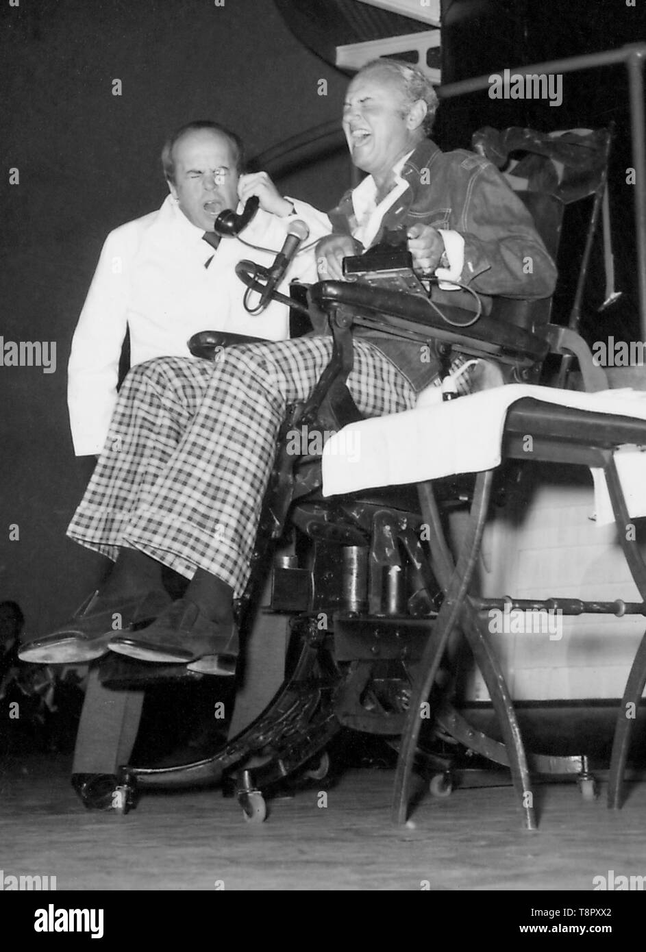 May 14, 2019: Los Angeles, California USA: FILE: Actor and comedian TIM CONWAY, best known for his Emmy winning work on 'The Carol Burnett Show, ' died on Tuesday morning. He was 85. PICTURED: TIM CONWAY and HARVEY KORMAN circa 1980's. (Credit Image: © Globe Photos/ZUMApress.com) Stock Photo