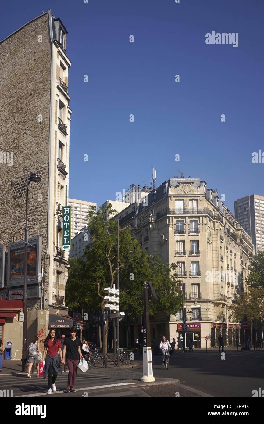 France, Paris, Chinatown of the XIIIth district, Crossroads at the corner of Tolbiac street and Choisy Avenue Stock Photo