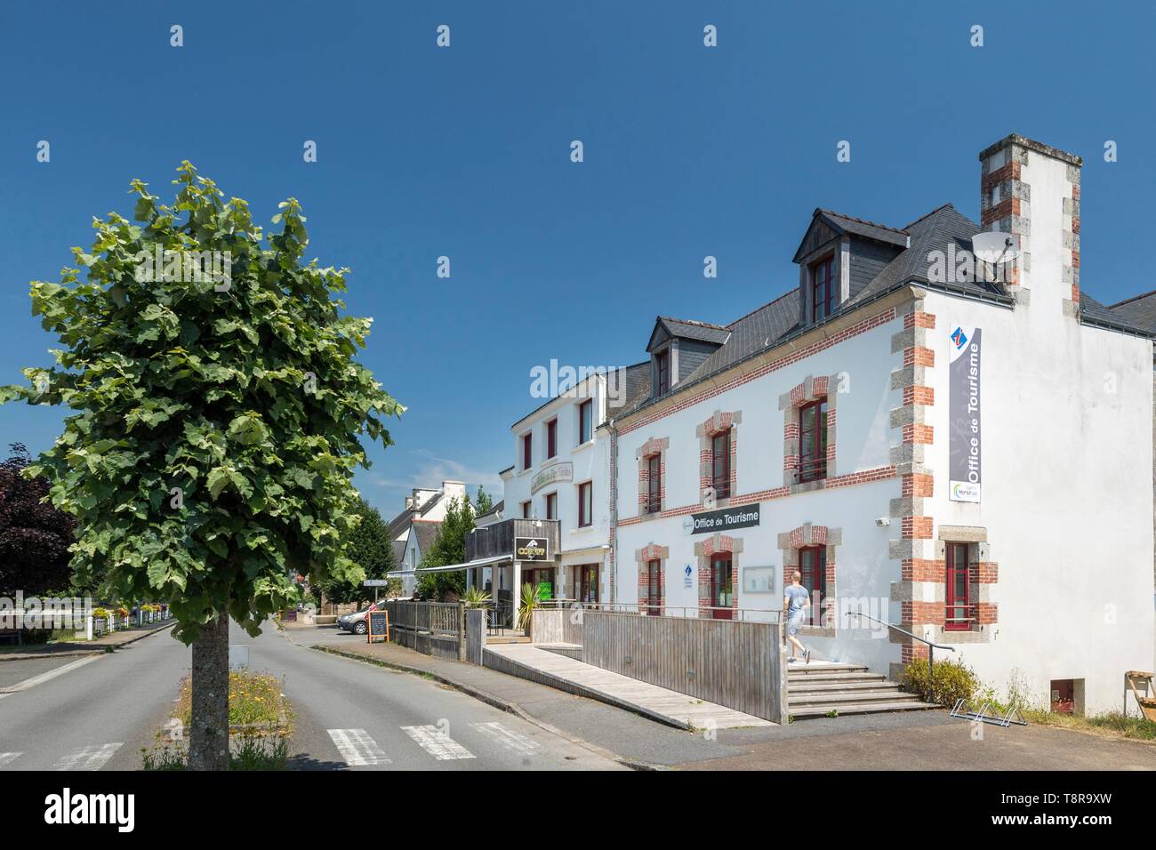 France, Morbihan, PluméliauBieuzy, the village of SaintNicolasdes