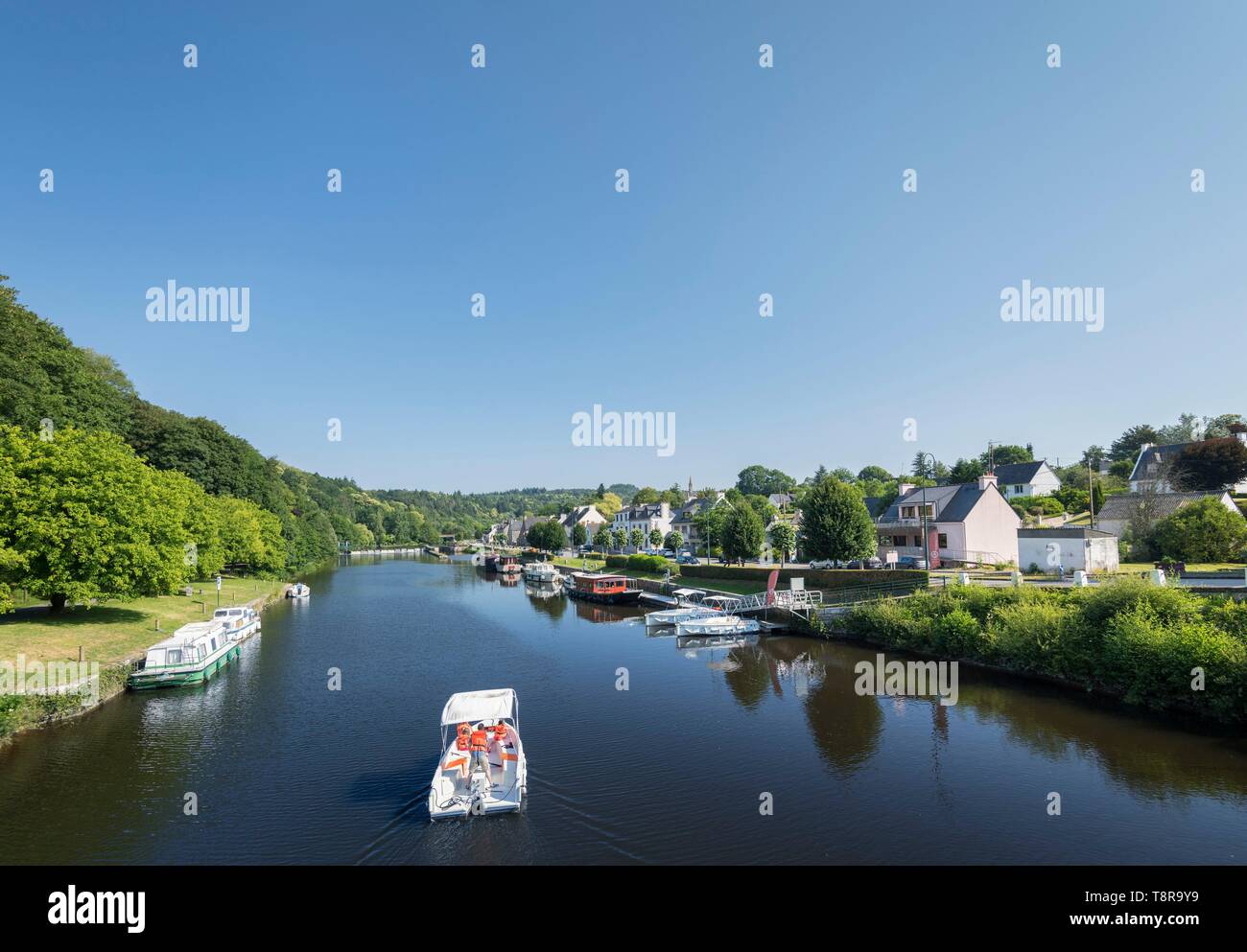 France, Morbihan, PluméliauBieuzy, the village and port of Saint