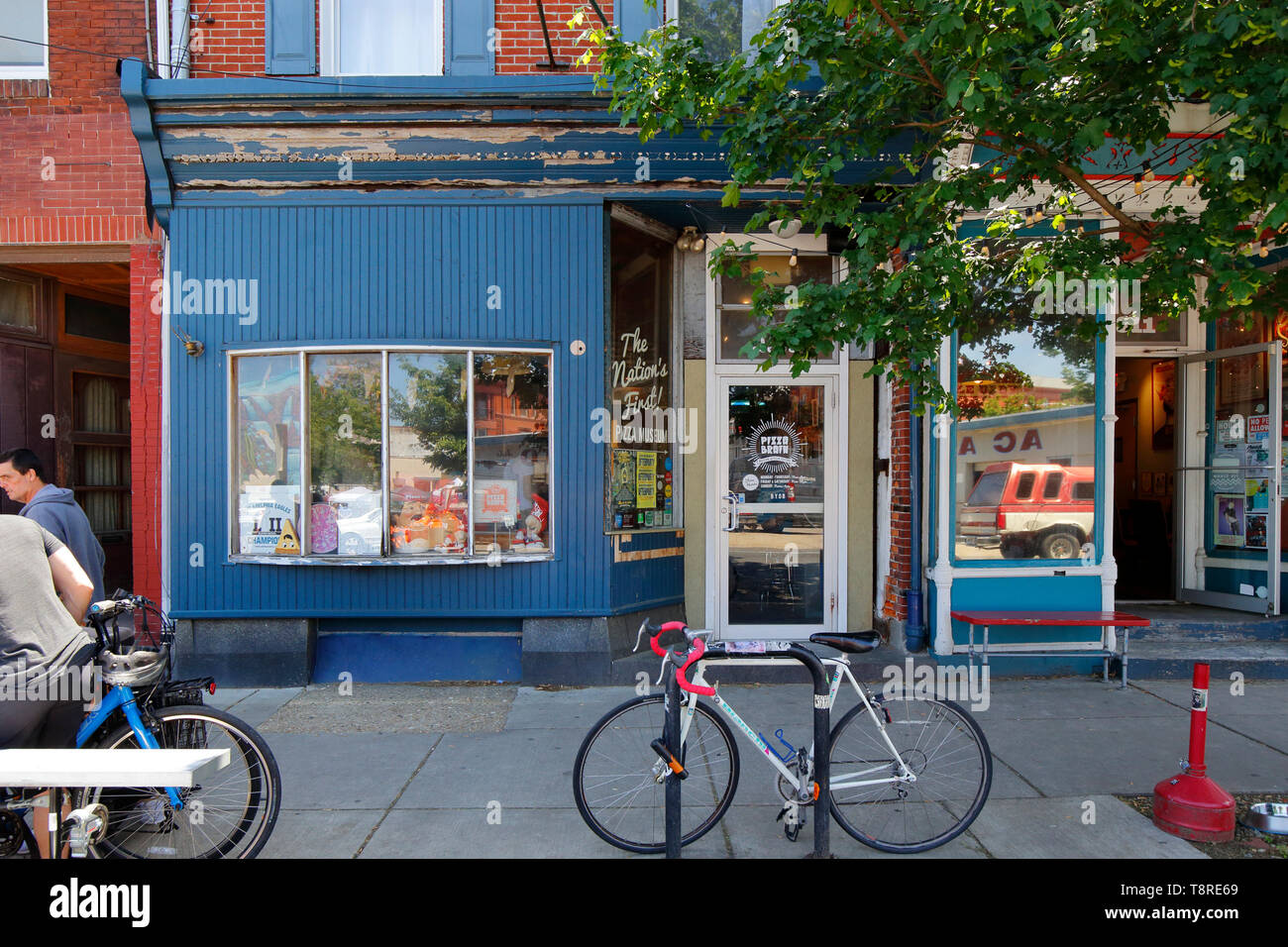 Frankford avenue hires stock photography and images Alamy