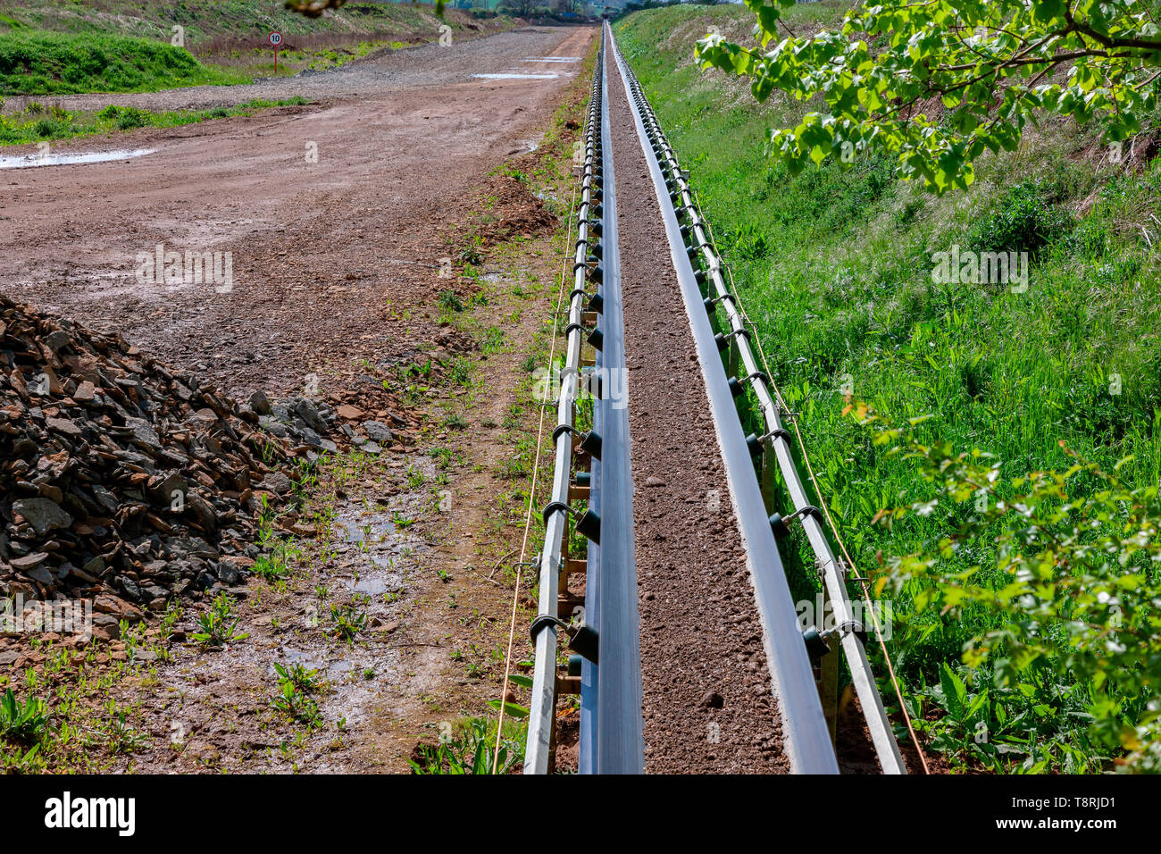 Running conveyor hires stock photography and images Alamy