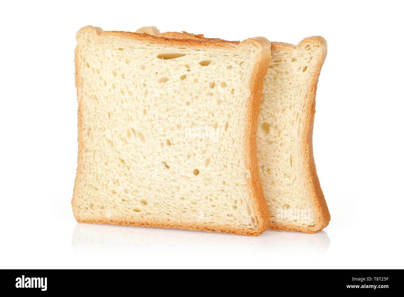Кусок тостового хлеба. Хлеб тостовый на белом фоне. Тостовый хлеб ломтик. Кусочек белого хлеба на белом фоне.