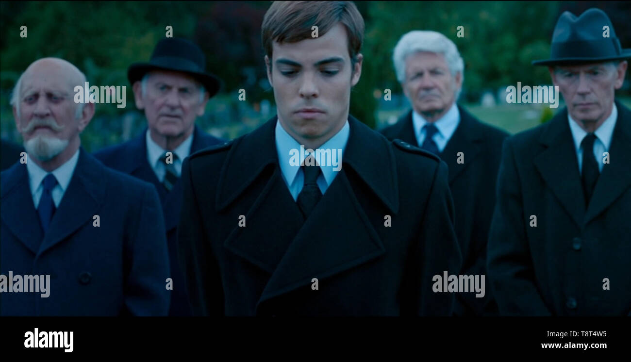 London.UK. Nicolo Tucci in ©BBC Studios, MotherFatherSon (TV) (2019) S1E5  Creator: Tom Rob Smith Source:Media Ref:LMK112-S050419-001 Supplied by  LMKMEDIA. Editorial Only. Landmark Media is not the copyright owner of  these Film or