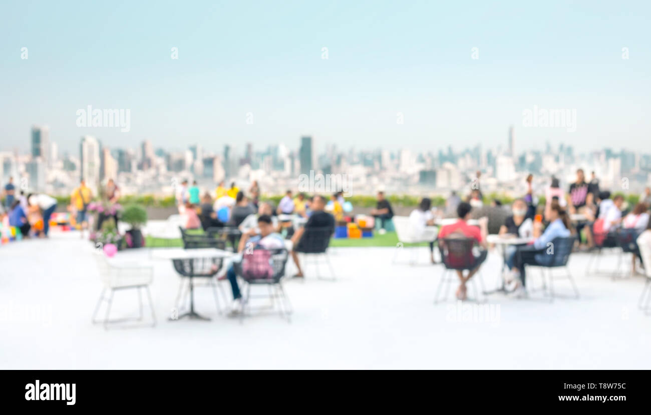 Crowd of people in park blur hi-res stock photography and images - Alamy