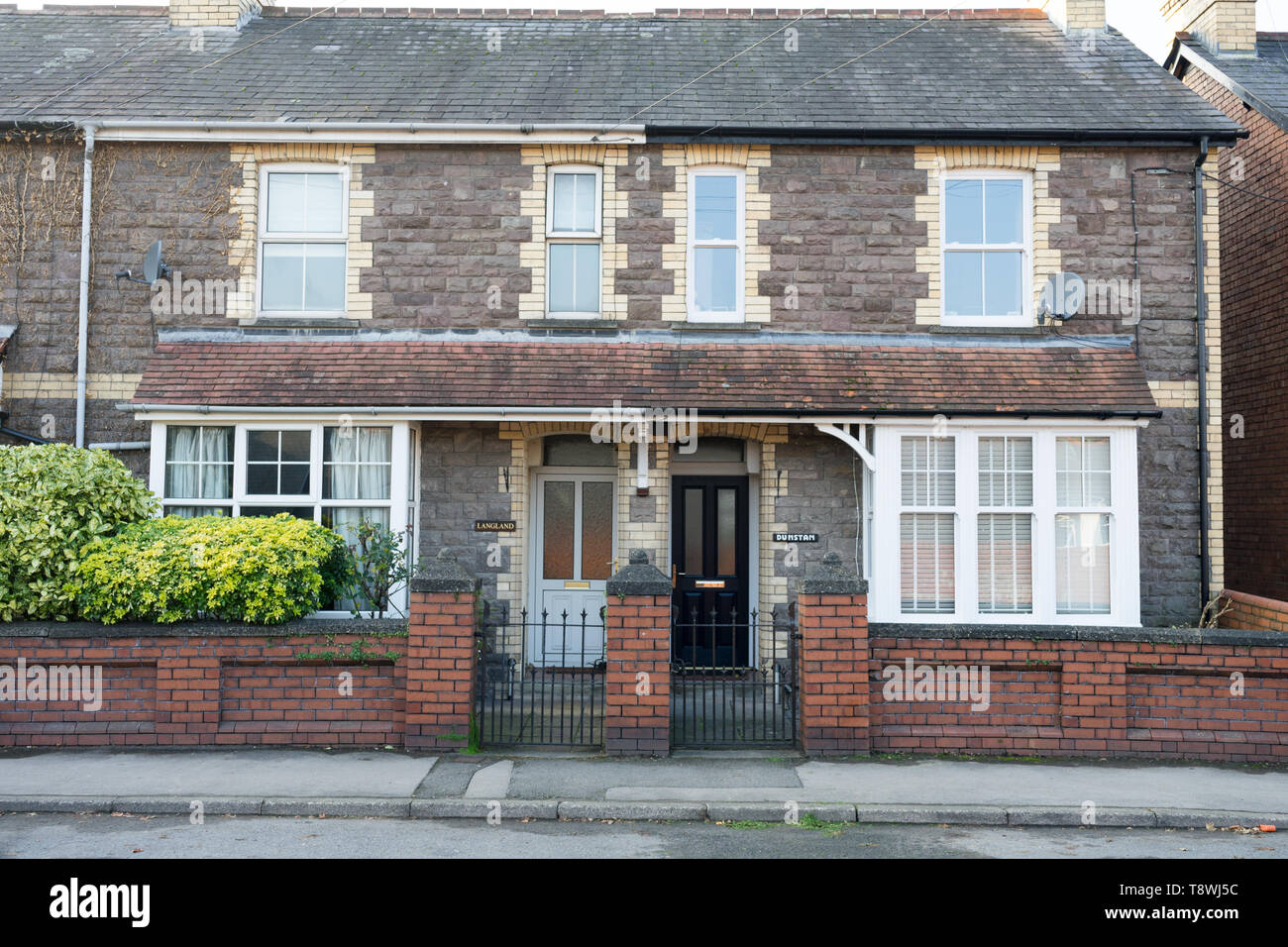 TERRACED HOUSES, NORTH WALES Stock Photo Alamy