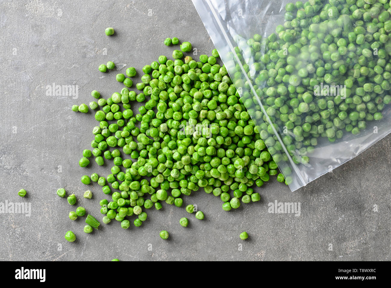 Frozen peas bag hires stock photography and images Alamy