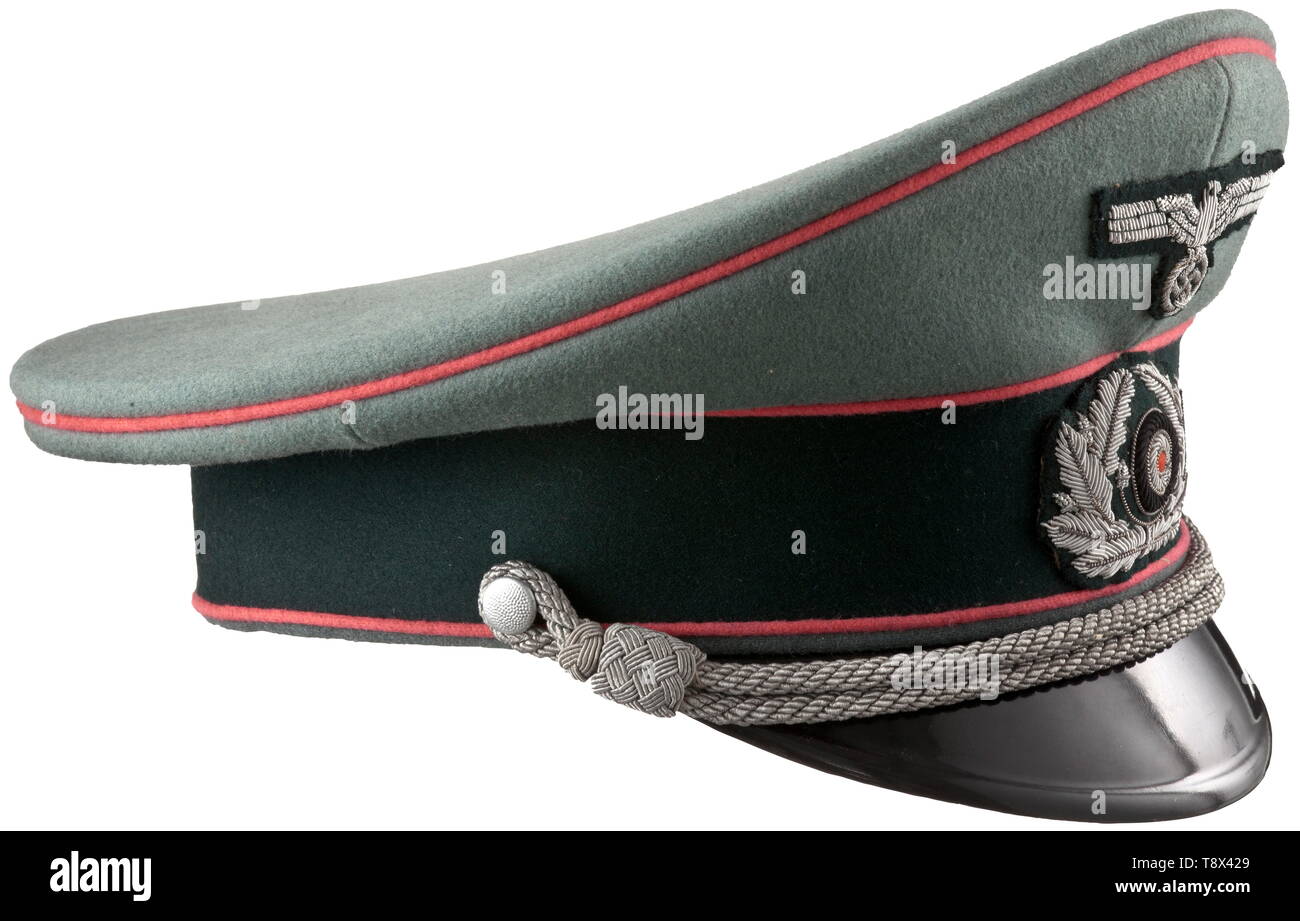 A visor cap for officers of panzer 