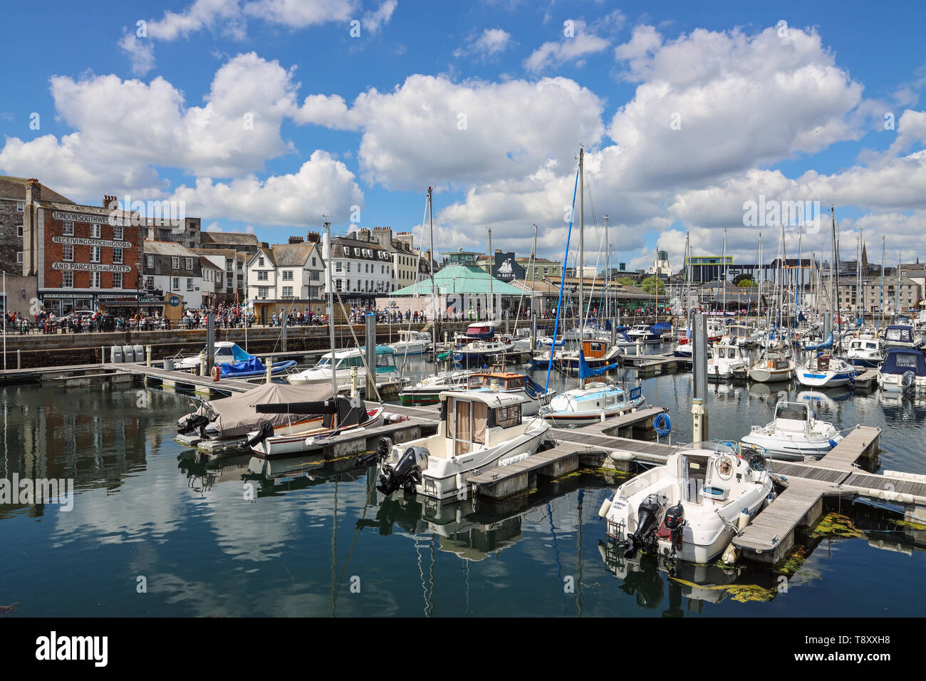 Boats berthed at Sutton Pool Plymouth on the historic Barbican. Stock Photo