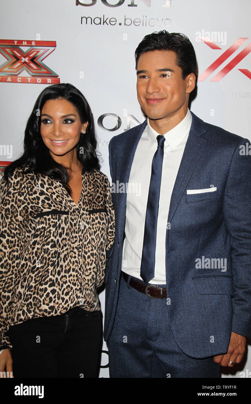 Courtney Mazza And Mario Lopez High Resolution Stock Photography And Images Alamy