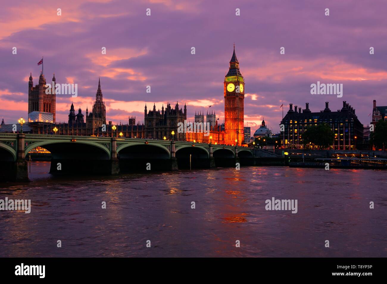 Beautiful sunset over Big Ben and the Parliament buildings, London, England Stock Photo