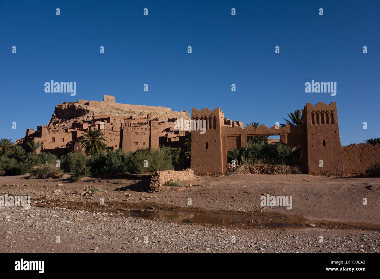 Amazing view on the front gate of Kasbah Ait Ben Haddou near Ouarzazate in the Atlas Mountains of Morocco. Stock Photo