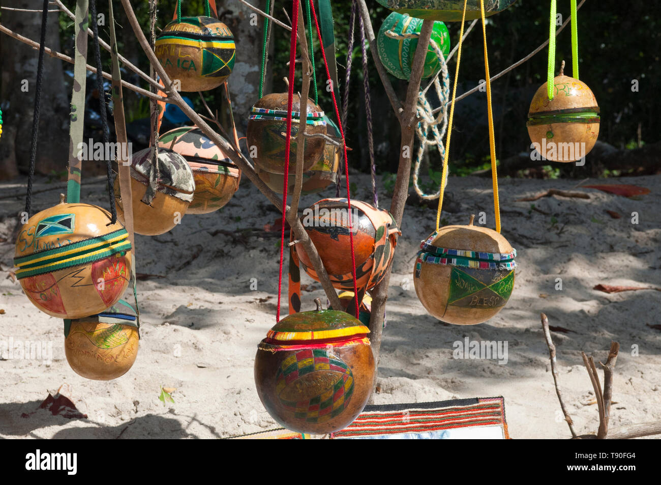 Jamaican crafts for sale coconut or calabash bags or carrying cases