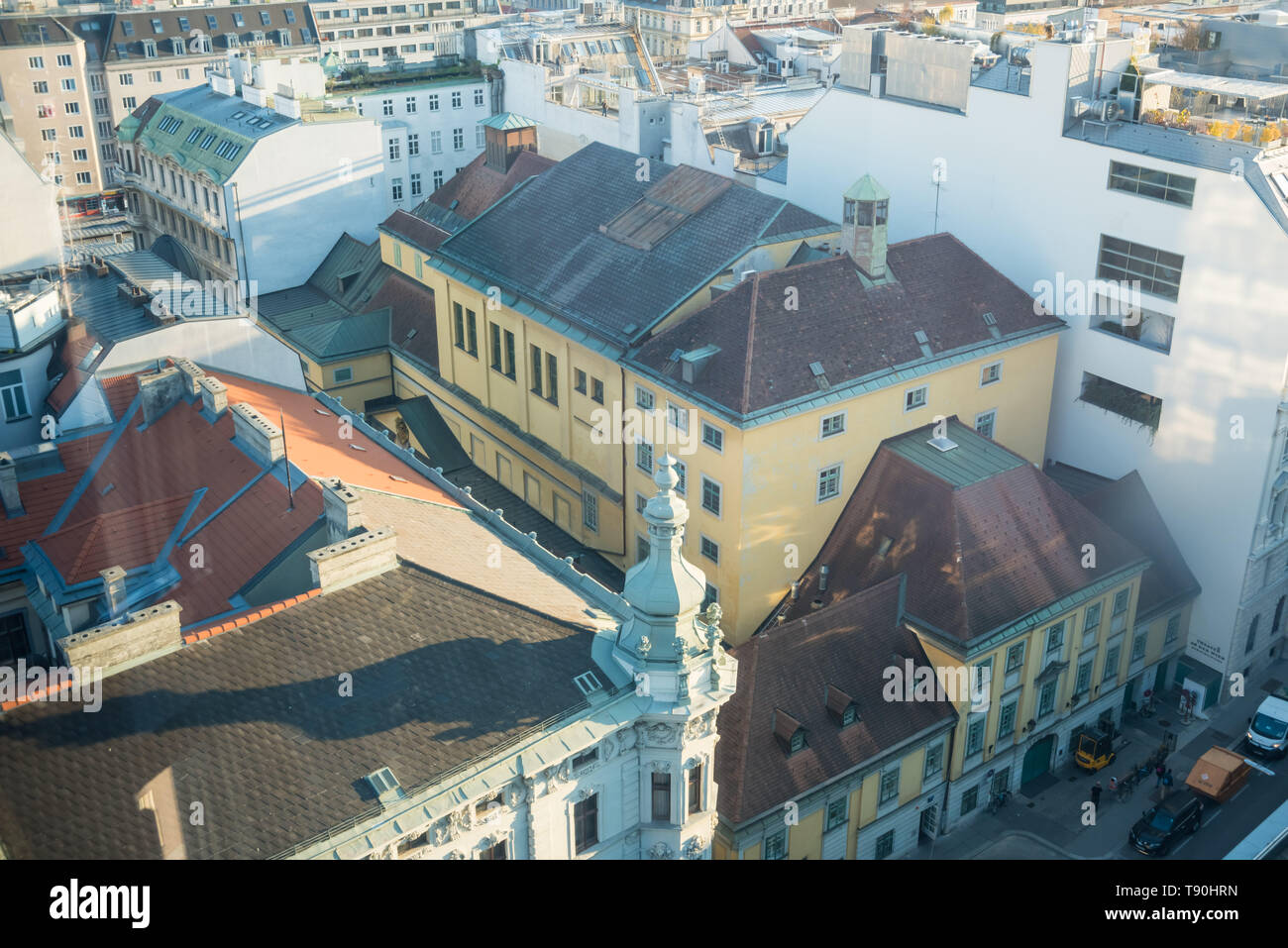 Wien, Blick auf das Theater an der Wien vom Turm der Technischen Universität Stock Photo