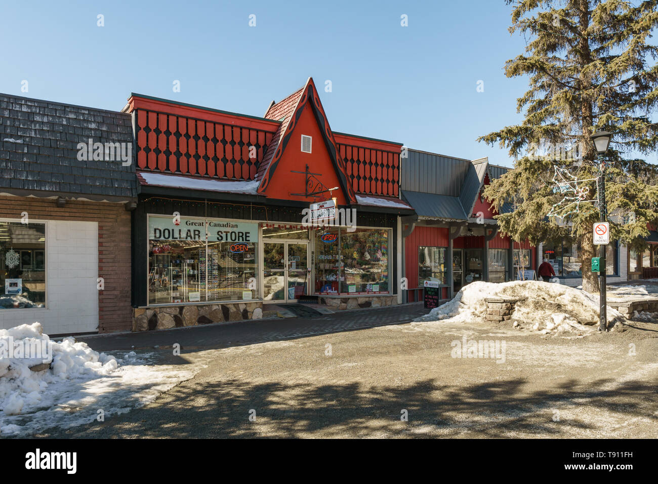 KIMBERLEY, CANADA - MARCH 19, 2019: street view and dollar store front in small town british columbia Stock Photo