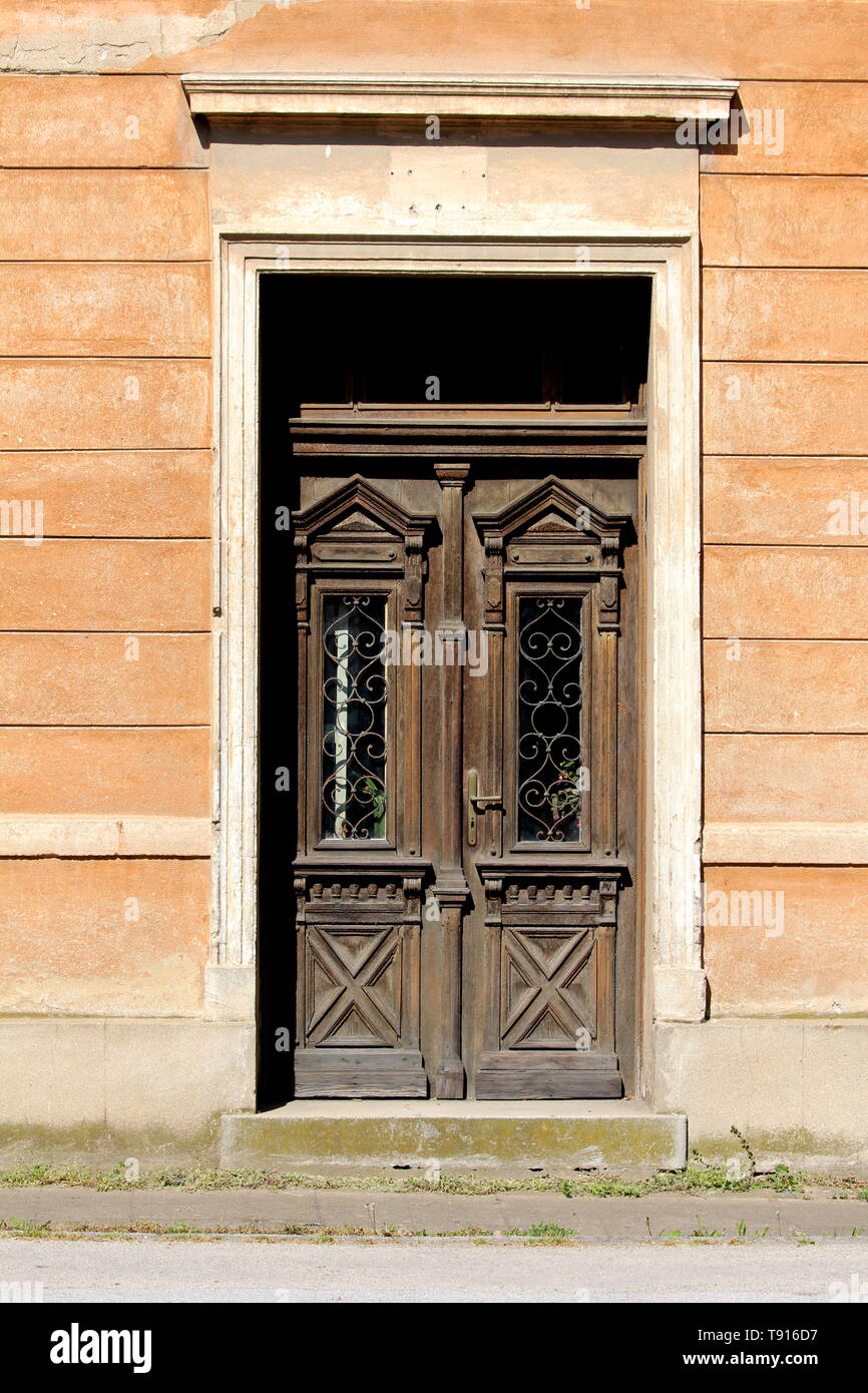 Old Baroque Style Wooden Front Entrance Doors With Clear