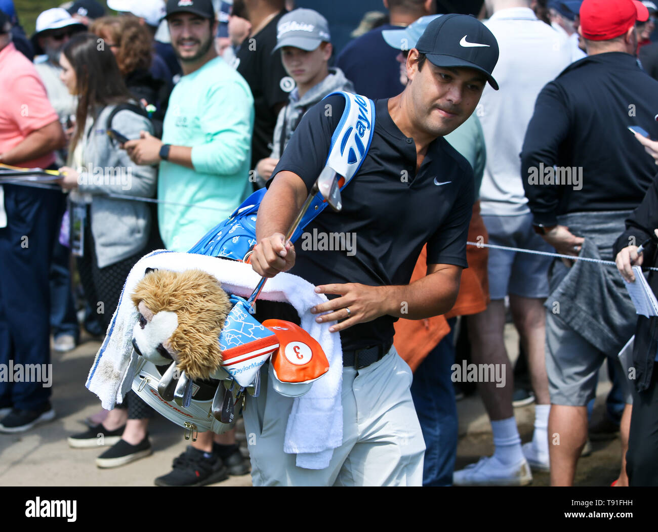 Bethpage, New York, USA. 15th May, 2019. Harry Diamond, caddie for Rory McIlroy, walks off the