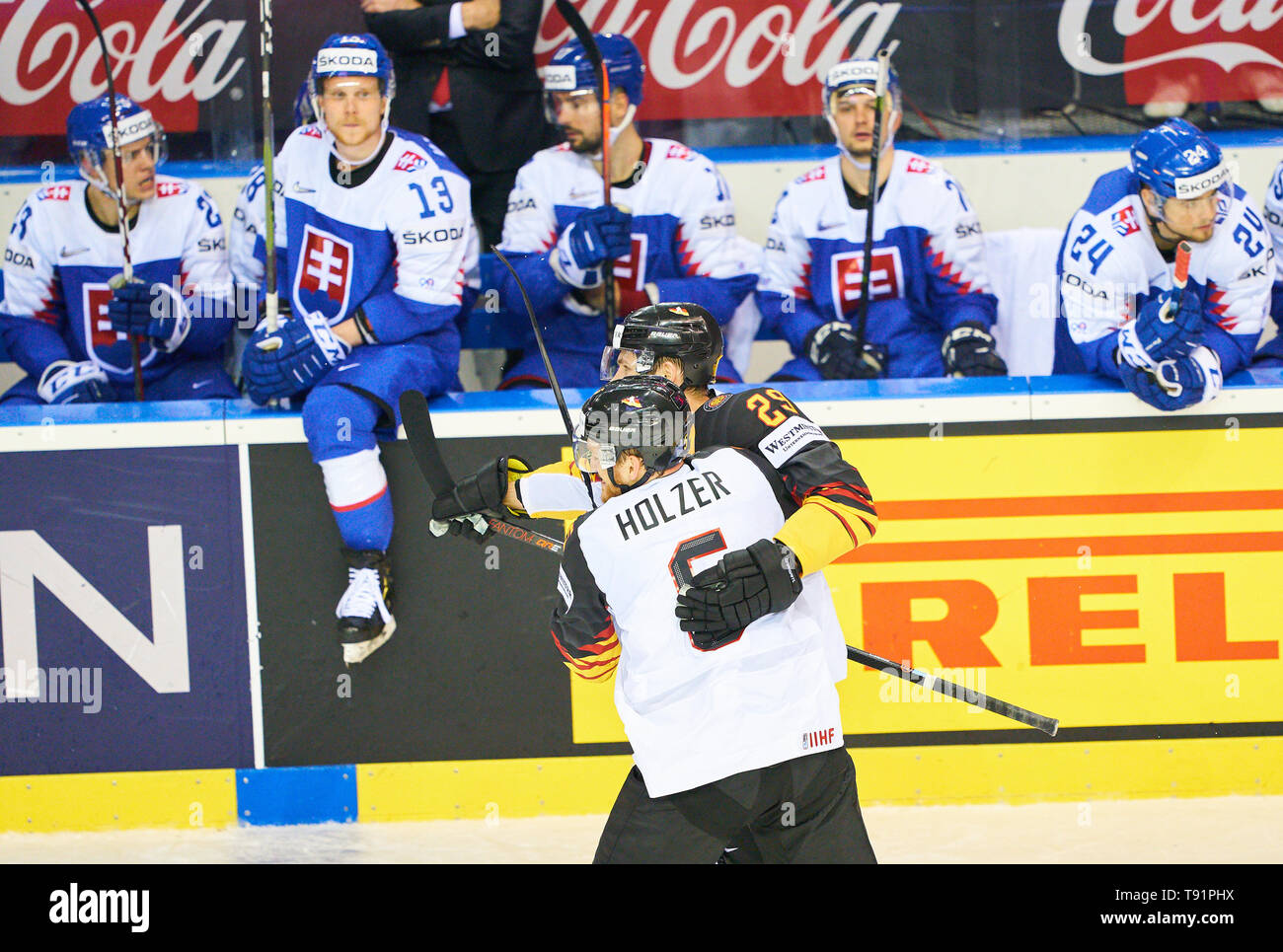 Svk cheering hi-res stock photography and images - Alamy