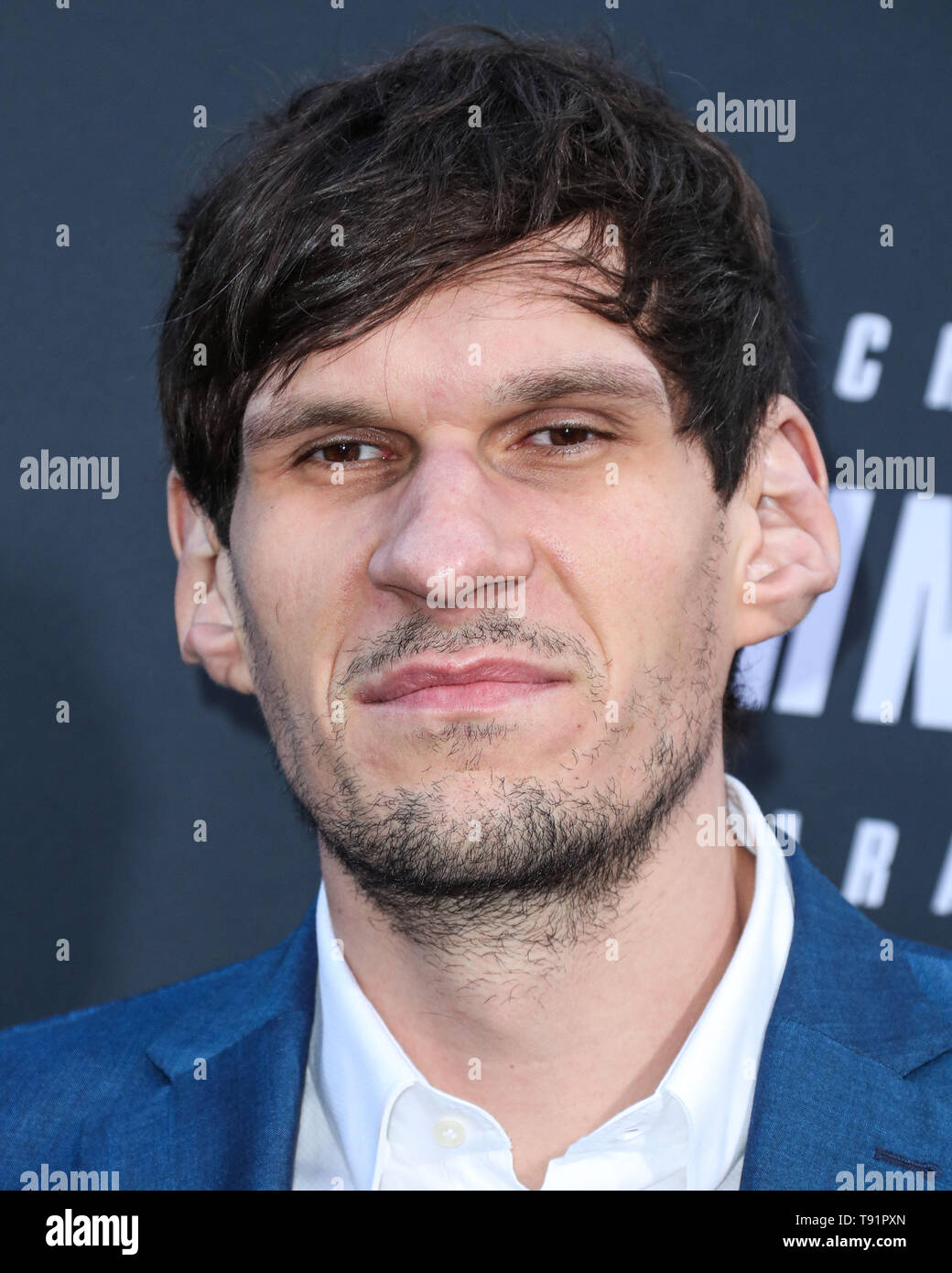 Boban Marjanovic: 2,24 metres - Foto 14 de 16